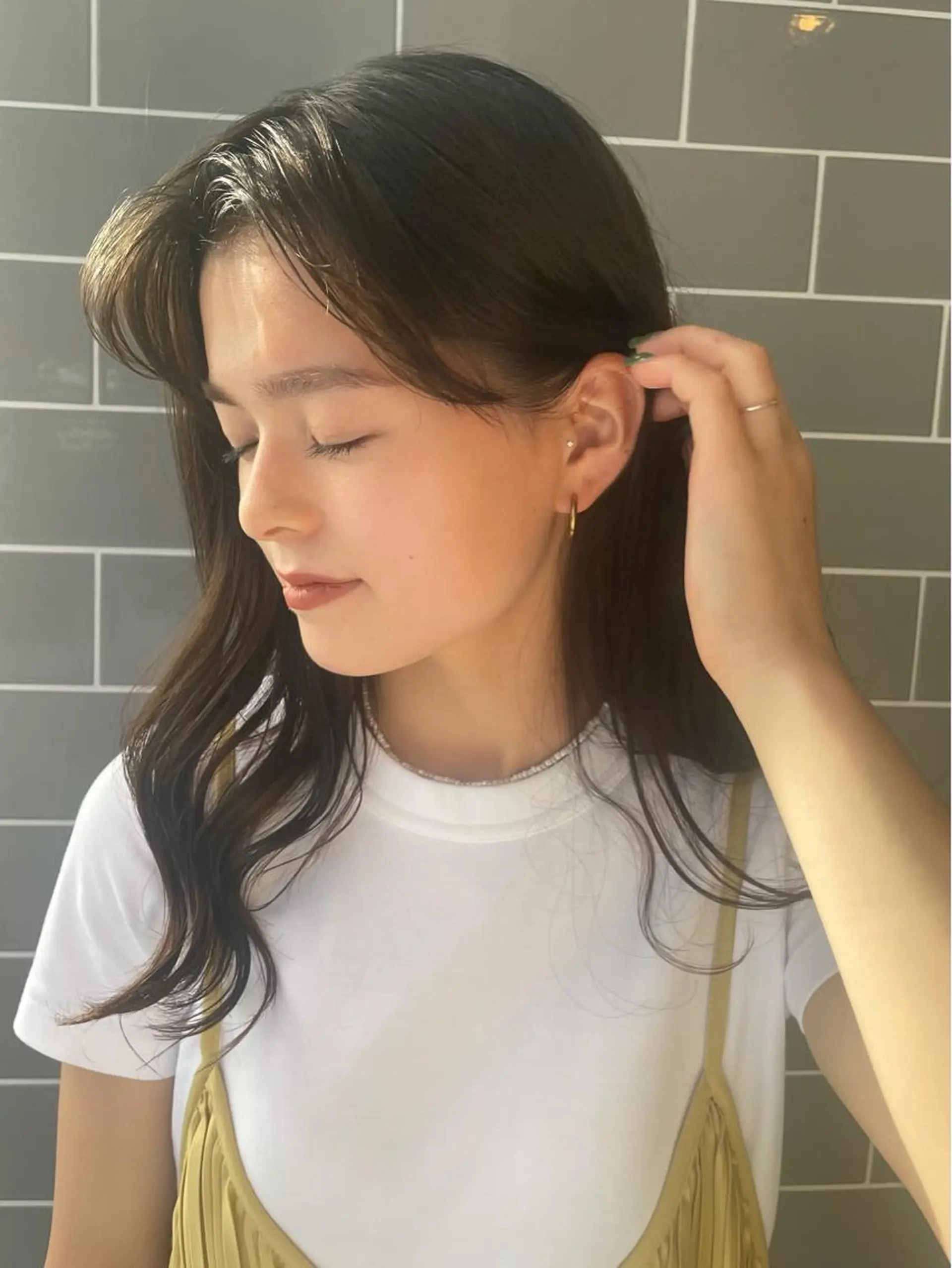 ロング カラー パーマ LANVERY所属・うる艶ヘア💐 艶ハイトーン💐彩夏のヘアスタイル