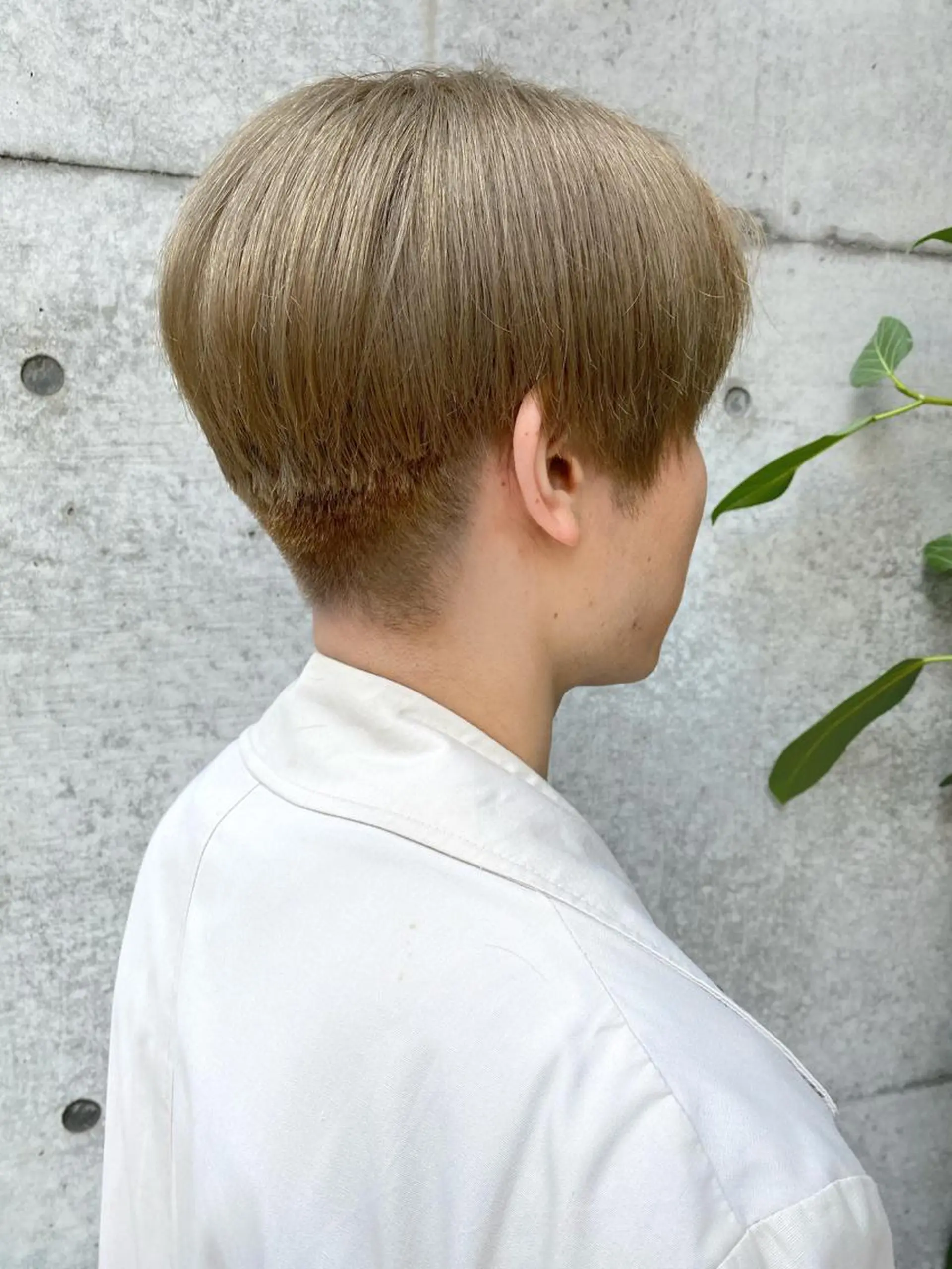 ミディアム カラー メンズ メンズ韓国風 ブロンド ヨシンモリ 韓国風ヘア カット clomus所属・YUKA艶髪 🌸寛ぎ部屋のヘアスタイル