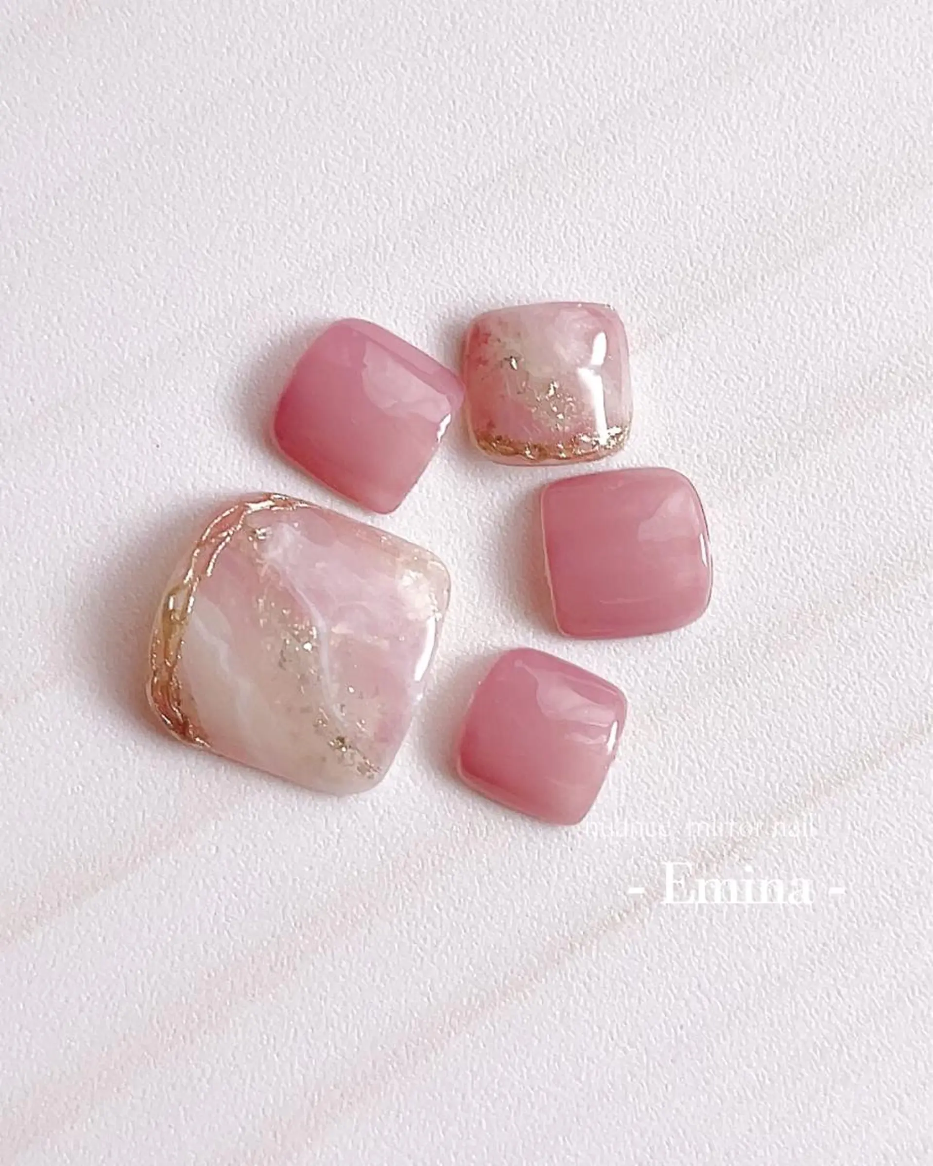 ネイル フットネイル KOMATSU YUKIのネイルデザイン