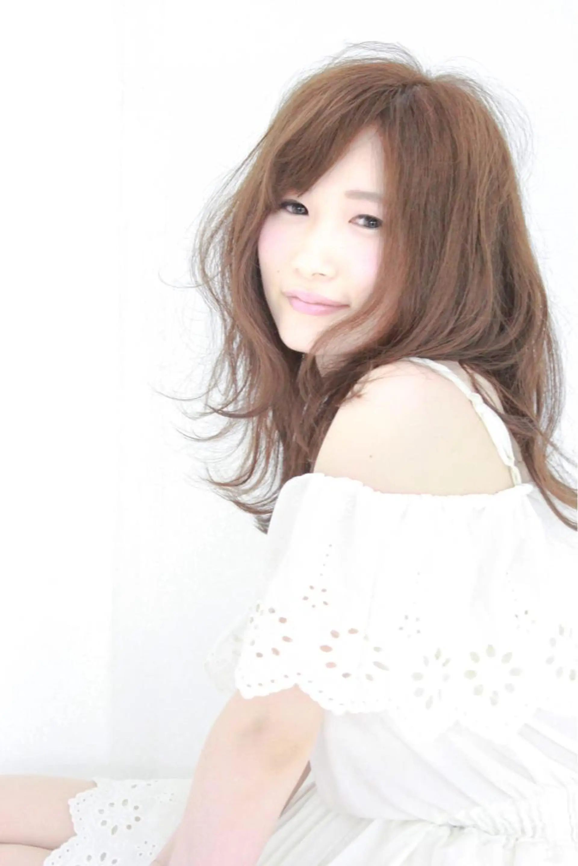 ロング カラー ベージュカラー Lien所属・西川 ヒロキのヘアスタイル