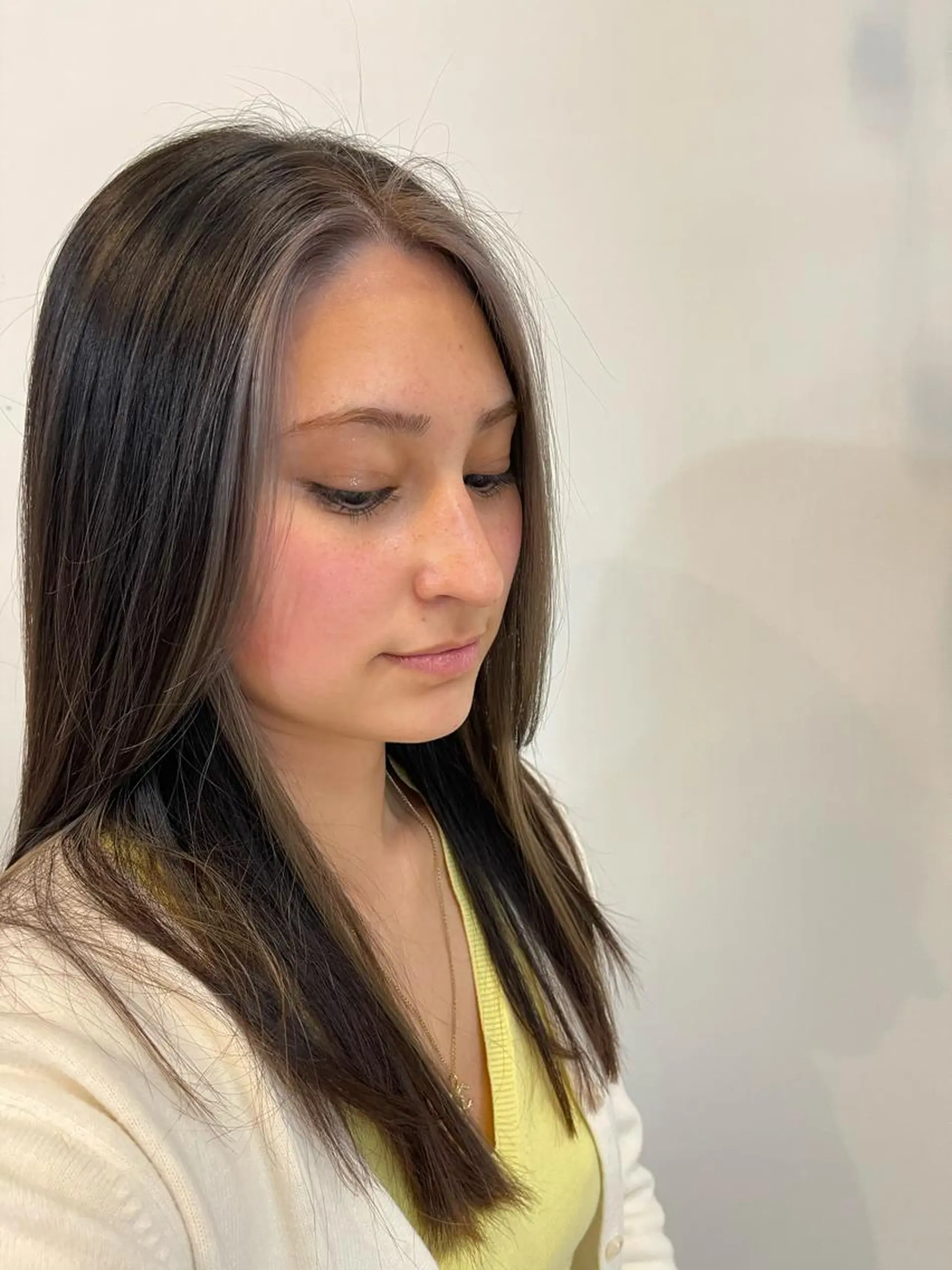 ロング カラー ミストバング  フェイスフレーミング hyphen《ハイフン》所属・市村 香多のヘアスタイル