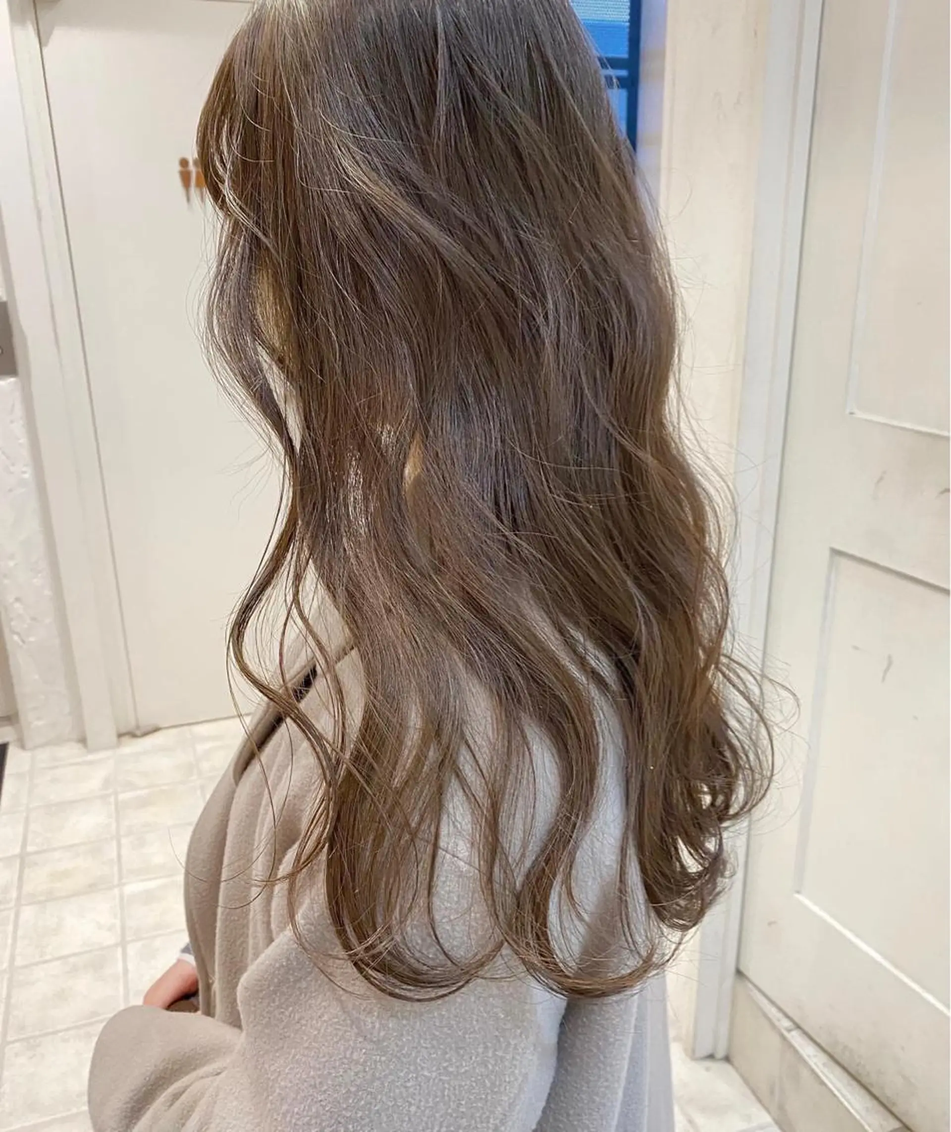 ロング カラー ベージュカラー ミルクティーベージュ 🌟アレンジが似合う カラー🌟Rumiのヘアスタイル