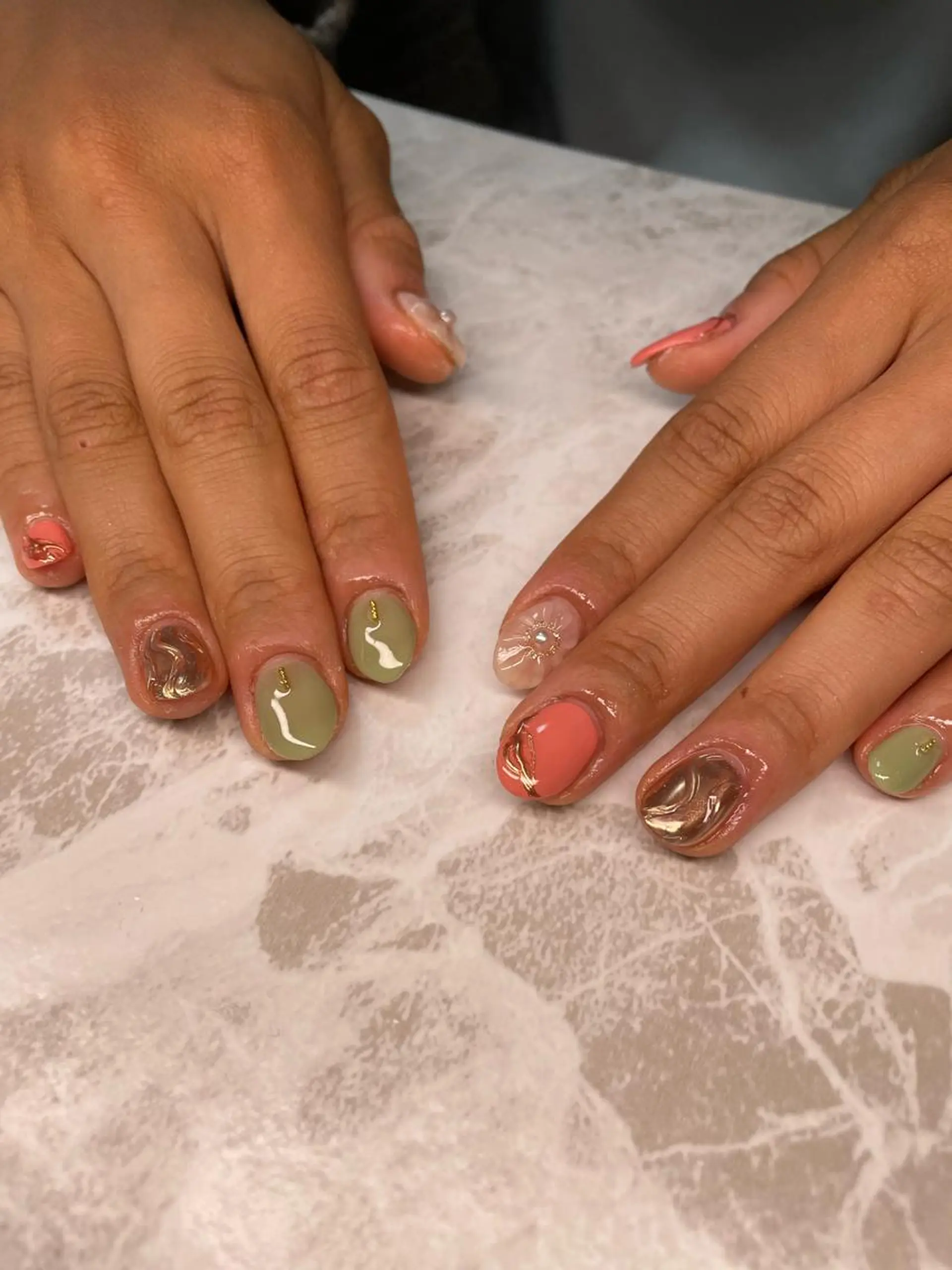 ネイル ハンドネイル YOUTH nails waxing所属・YOUTH natsumiのネイルデザイン