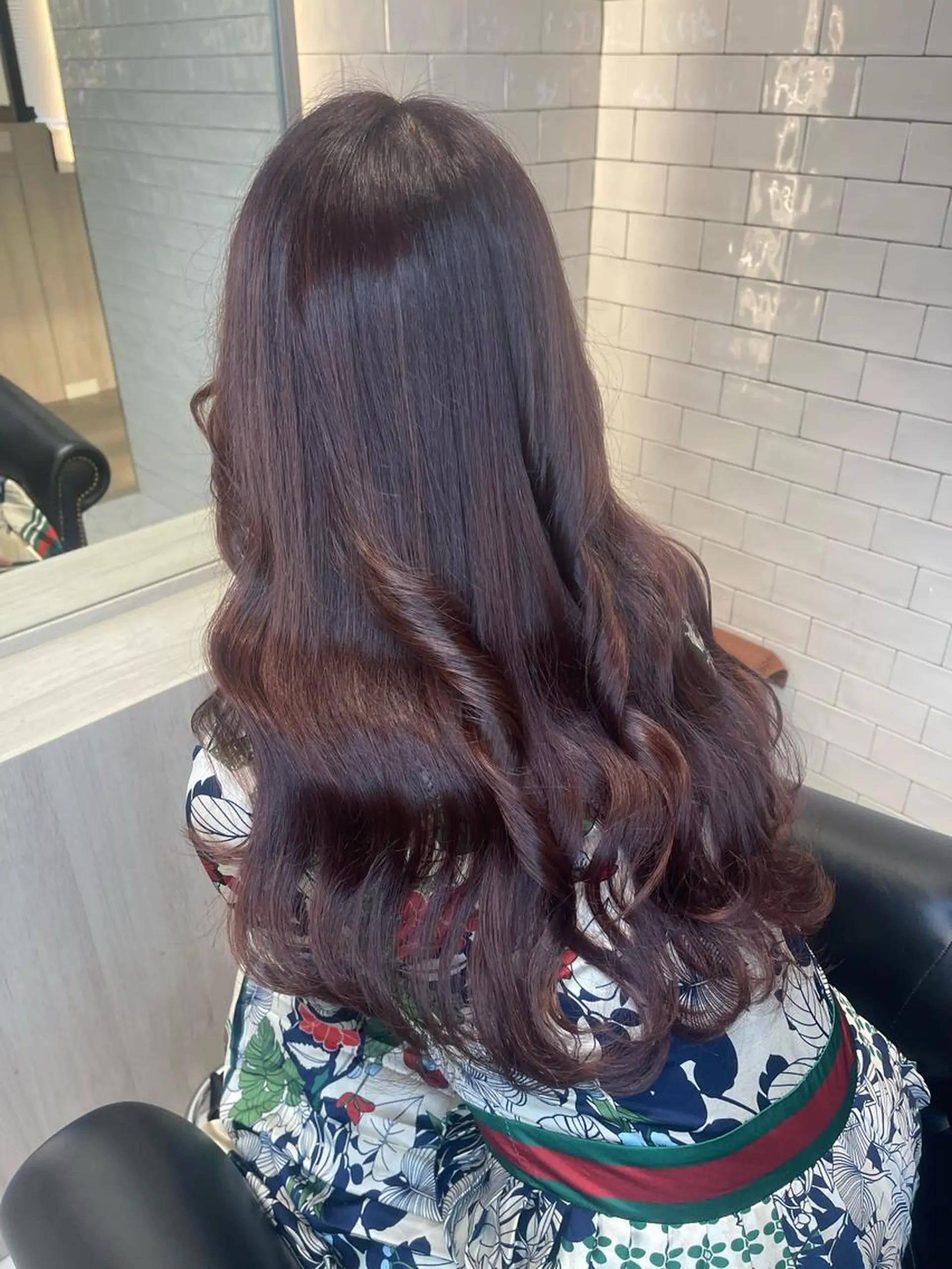 ロング カラー ヘアカラー トリートメント &chaLme   心斎橋所属・emi/髪質改善/ 韓国風/艶カラーのヘアスタイル