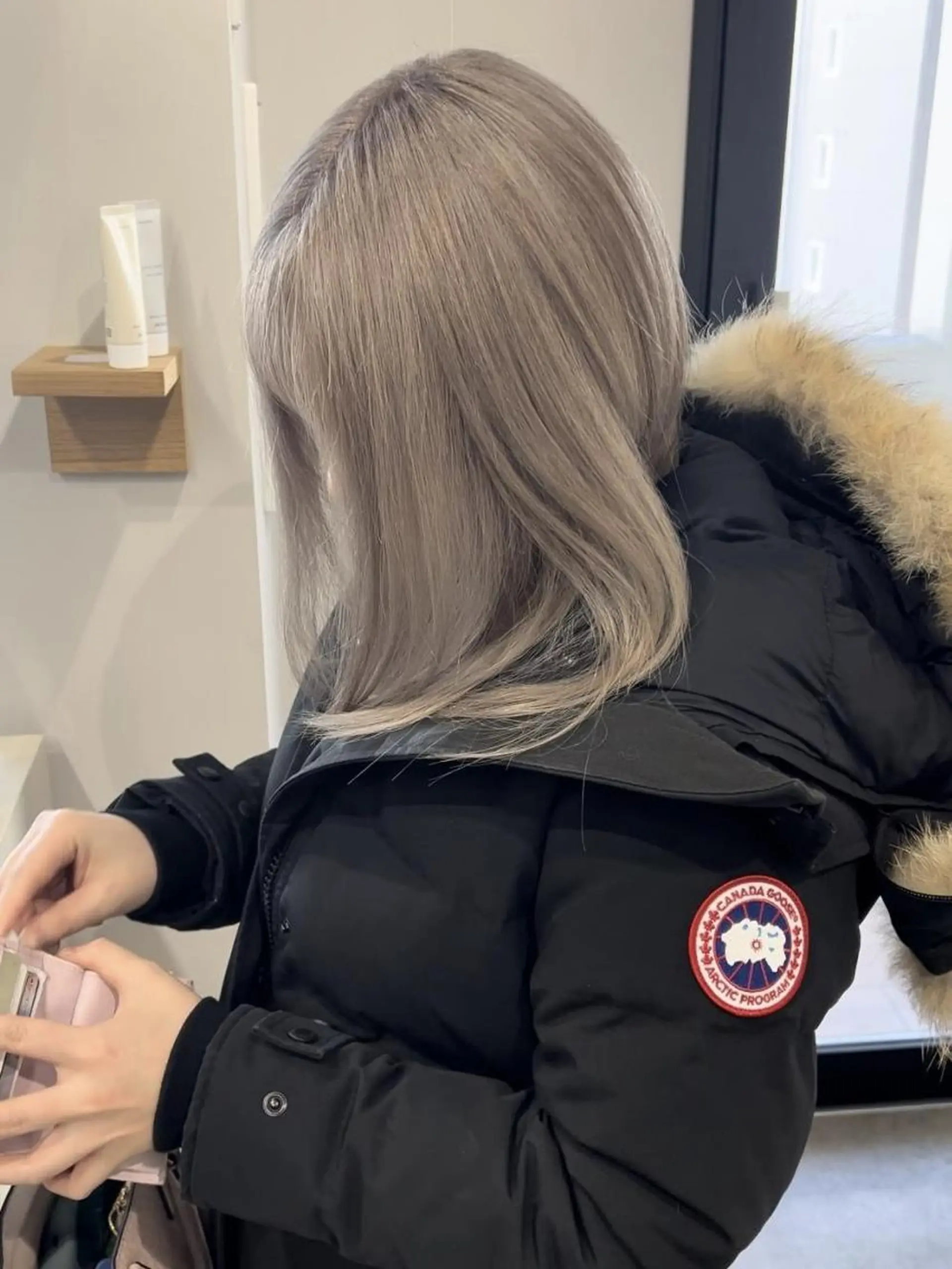 セミロング カラー ✨【公式】 juhl.横浜✨のヘアスタイル