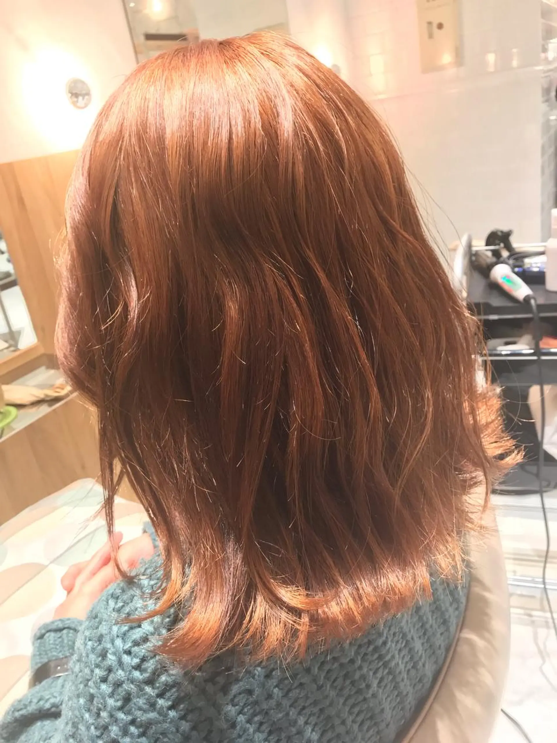 セミロング カラー パーマ 谷合 貴志のヘアスタイル
