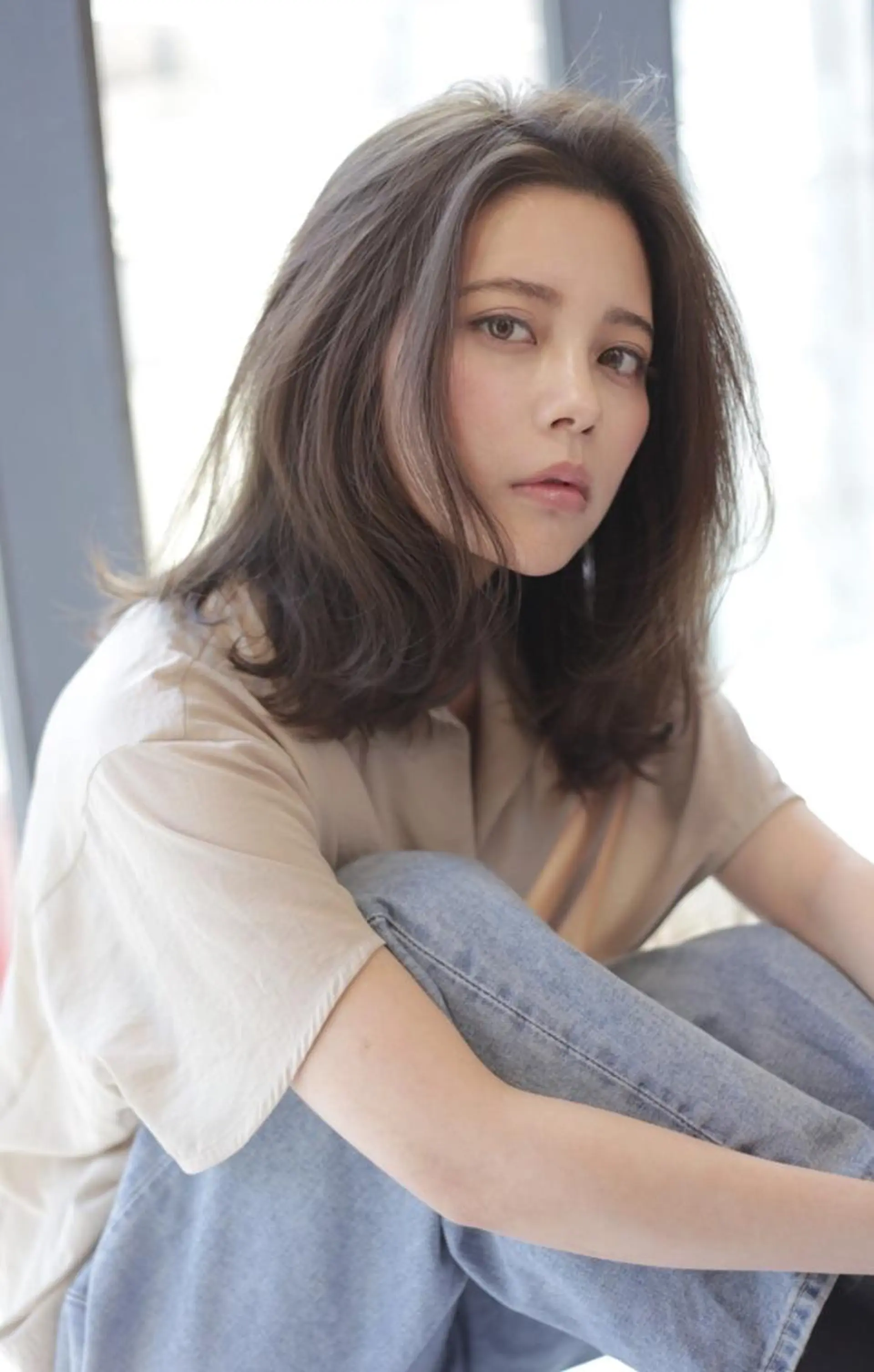 ミディアム 宮内 真乃のヘアスタイル