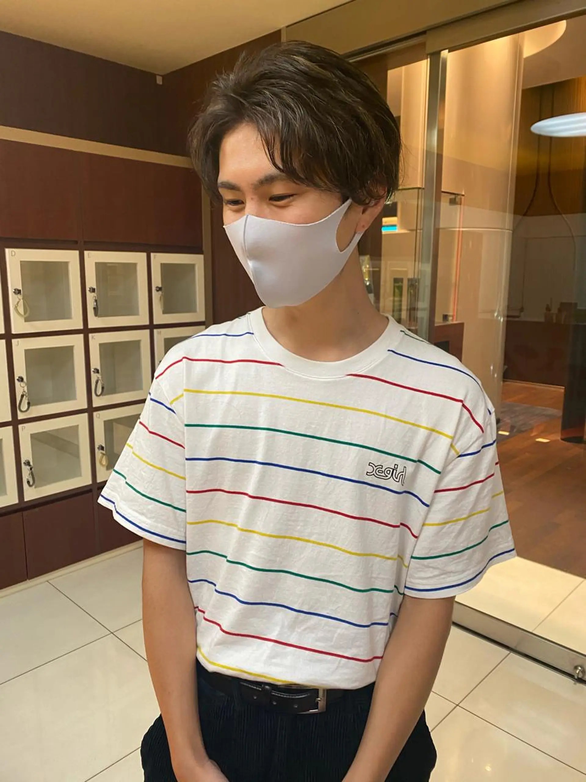 カラー メンズ メンズハイライト ハイライトカラー BLANCO所属・杉浦 里奈のヘアスタイル