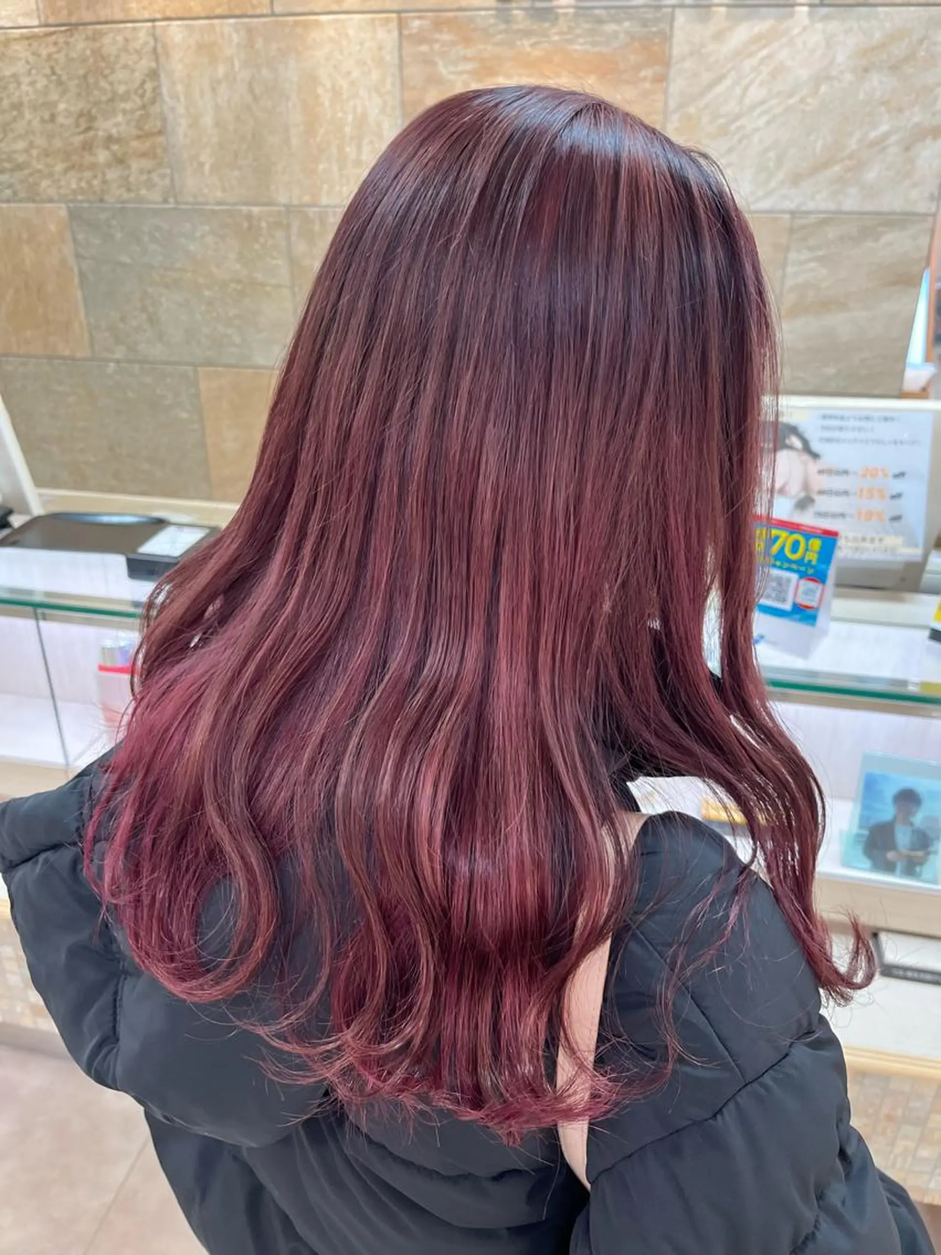 セミロング カラー カット ヘアカラー トリートメント 暖色専門美容師🎀 お客様満足度◎のヘアスタイル