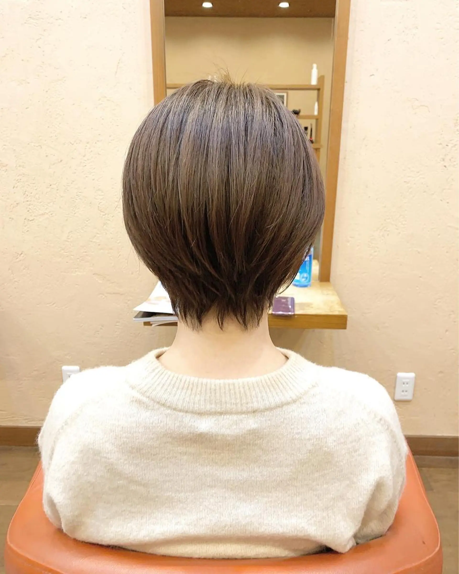 ショート カット ヘアカラー 鶴田 拓也のヘアスタイル