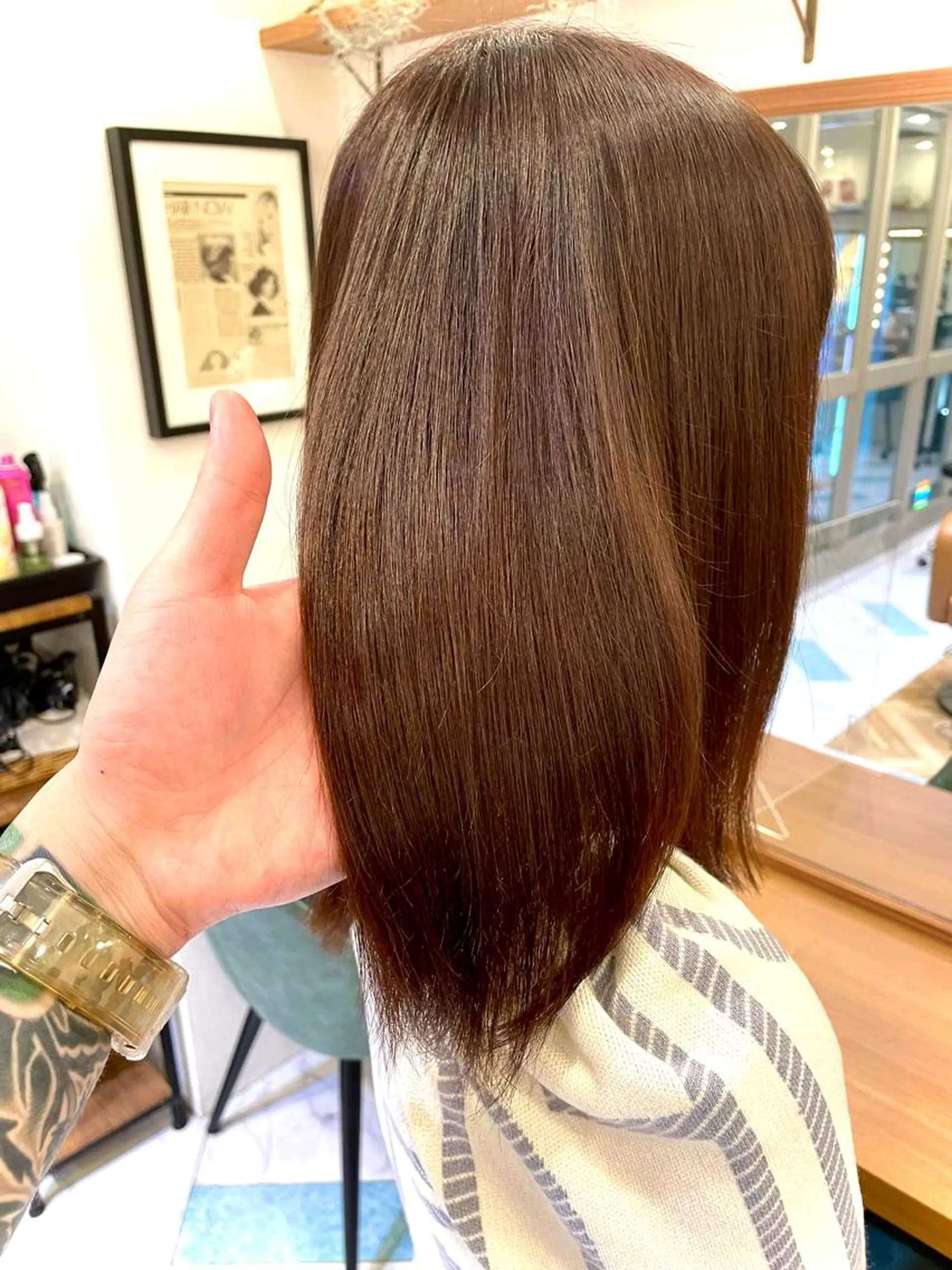 ミディアム カラー taiga ショート /レイヤー/矯正🌈のヘアスタイル