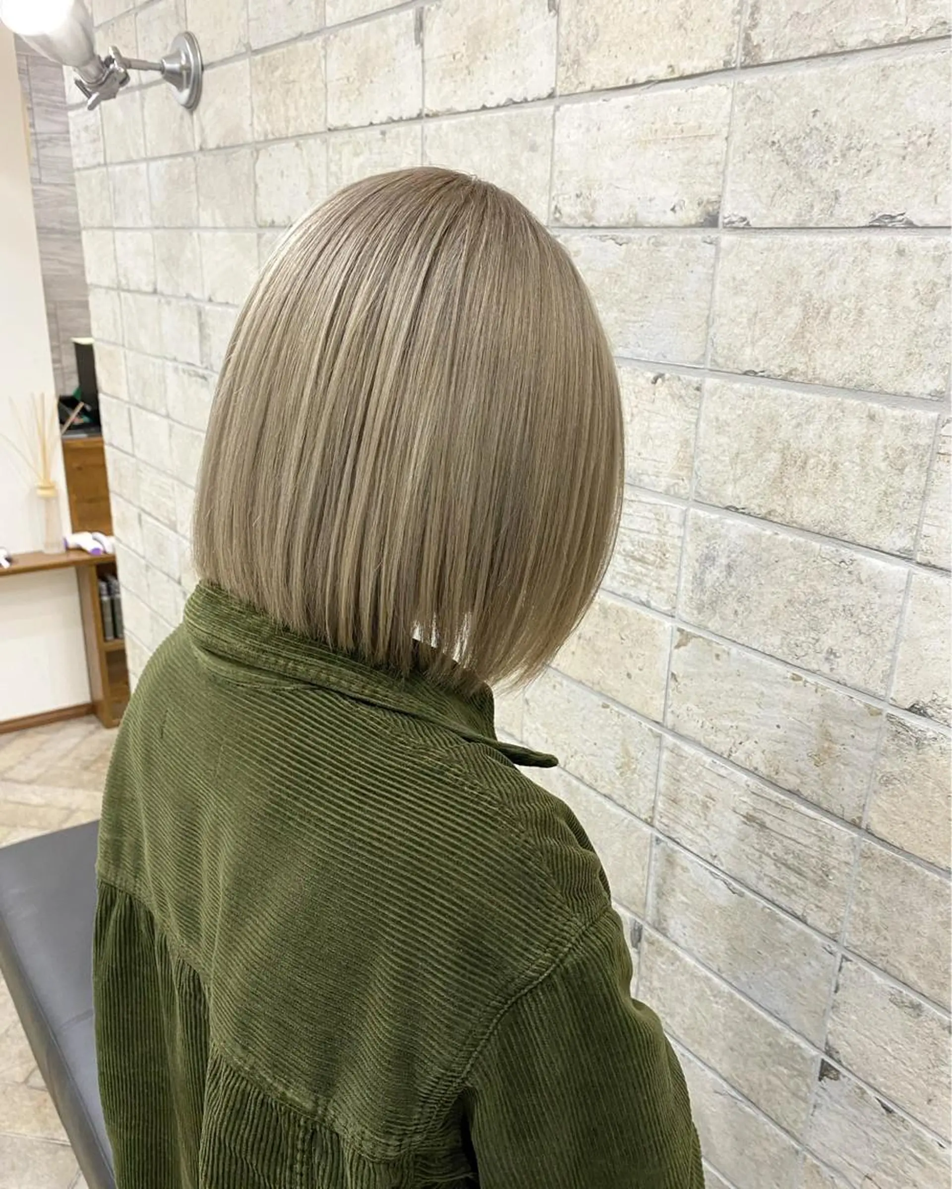 ミディアム カラー ミディアムパーマ バレイヤージュ ブリーチ ケアブリーチ ダブルカラー ヘアカラー 店長 奈須 雄紀のヘアスタイル