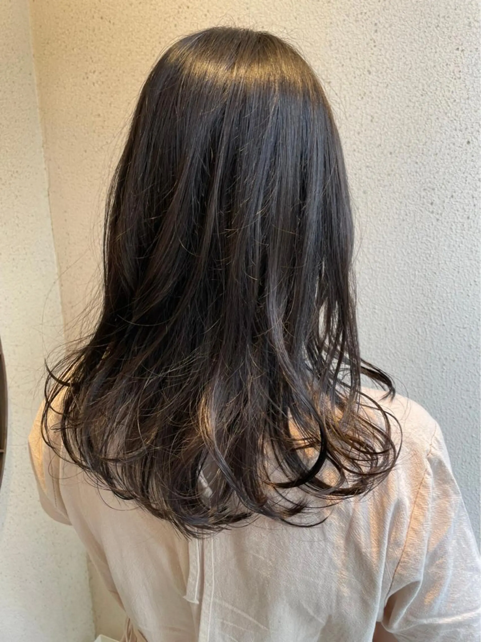 セミロング カラー アッシュ Sanctuary 南森町店のヘアスタイル