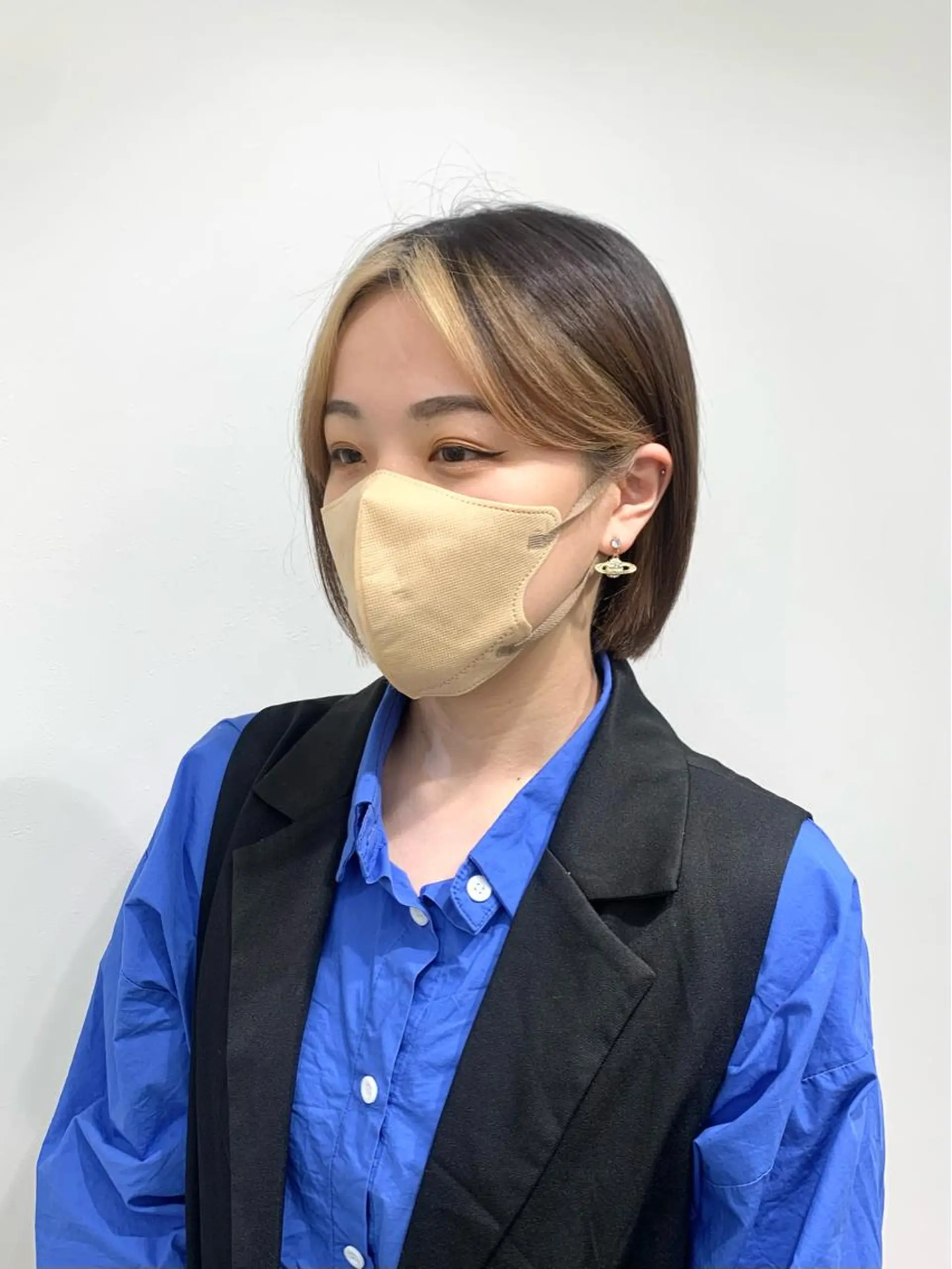 ショート カラー レイヤー ハイトーン 暖色⭐︎KANAKOのヘアスタイル