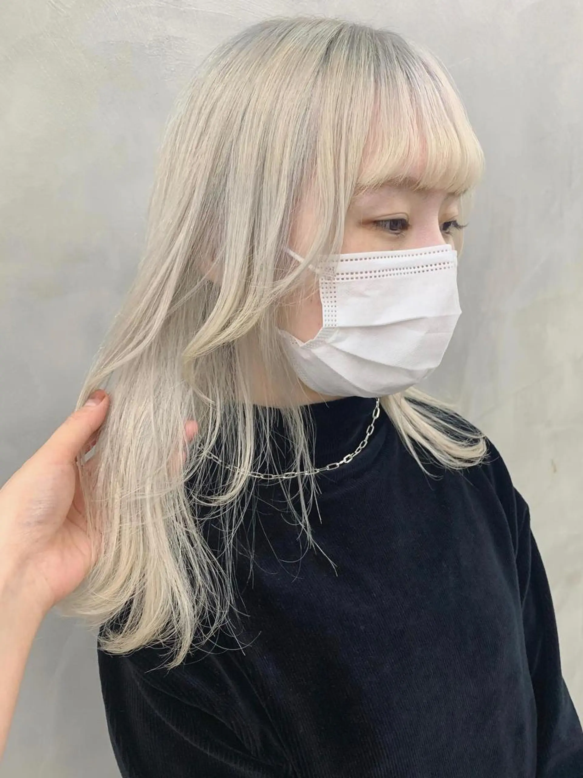 セミロング カラー ブロンド ホワイトブロンド ブームボックス所属・🐝ハイトーンカラー hachi🐝のヘアスタイル