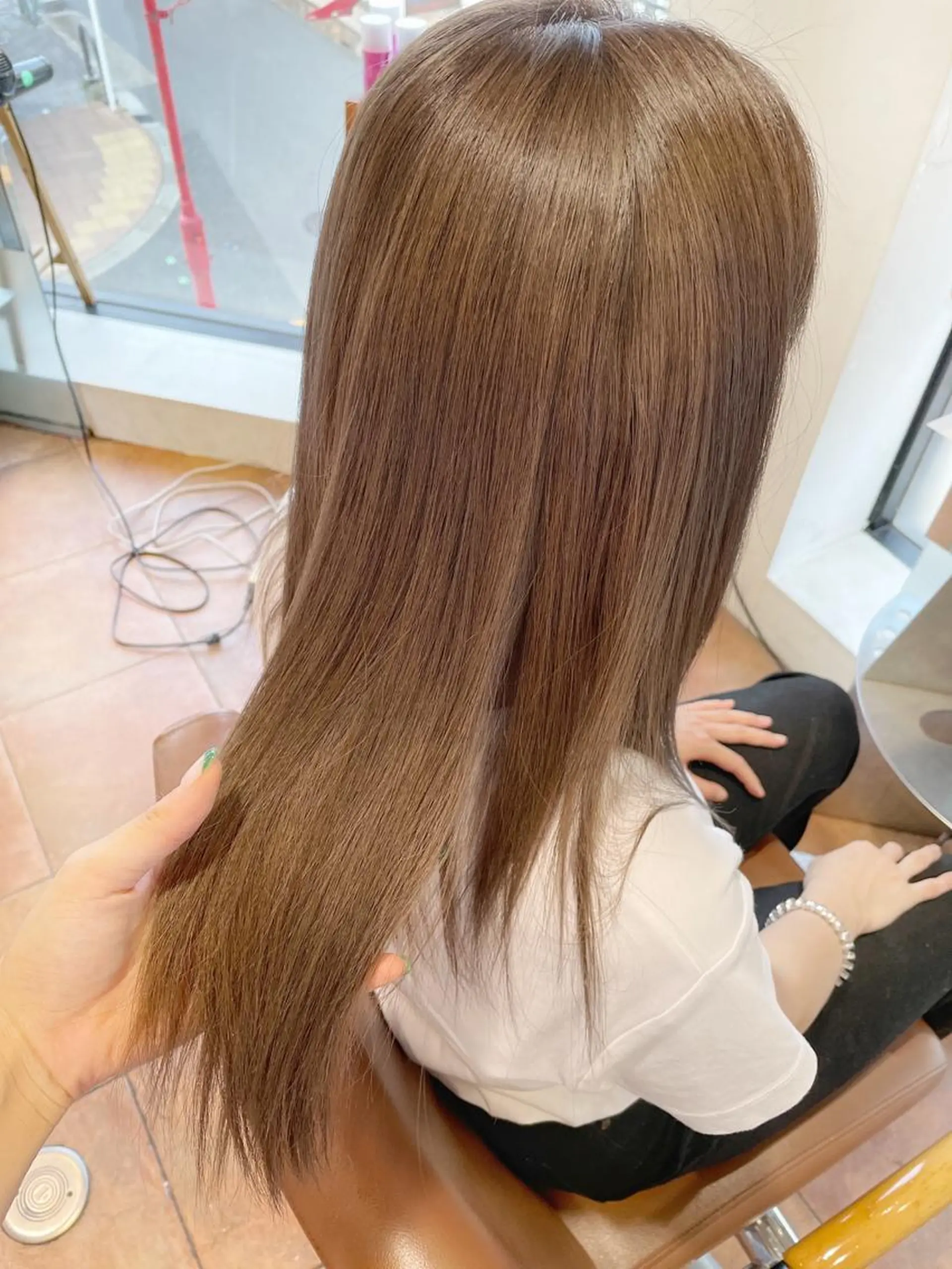 ロング カラー 杉村 未来のヘアスタイル