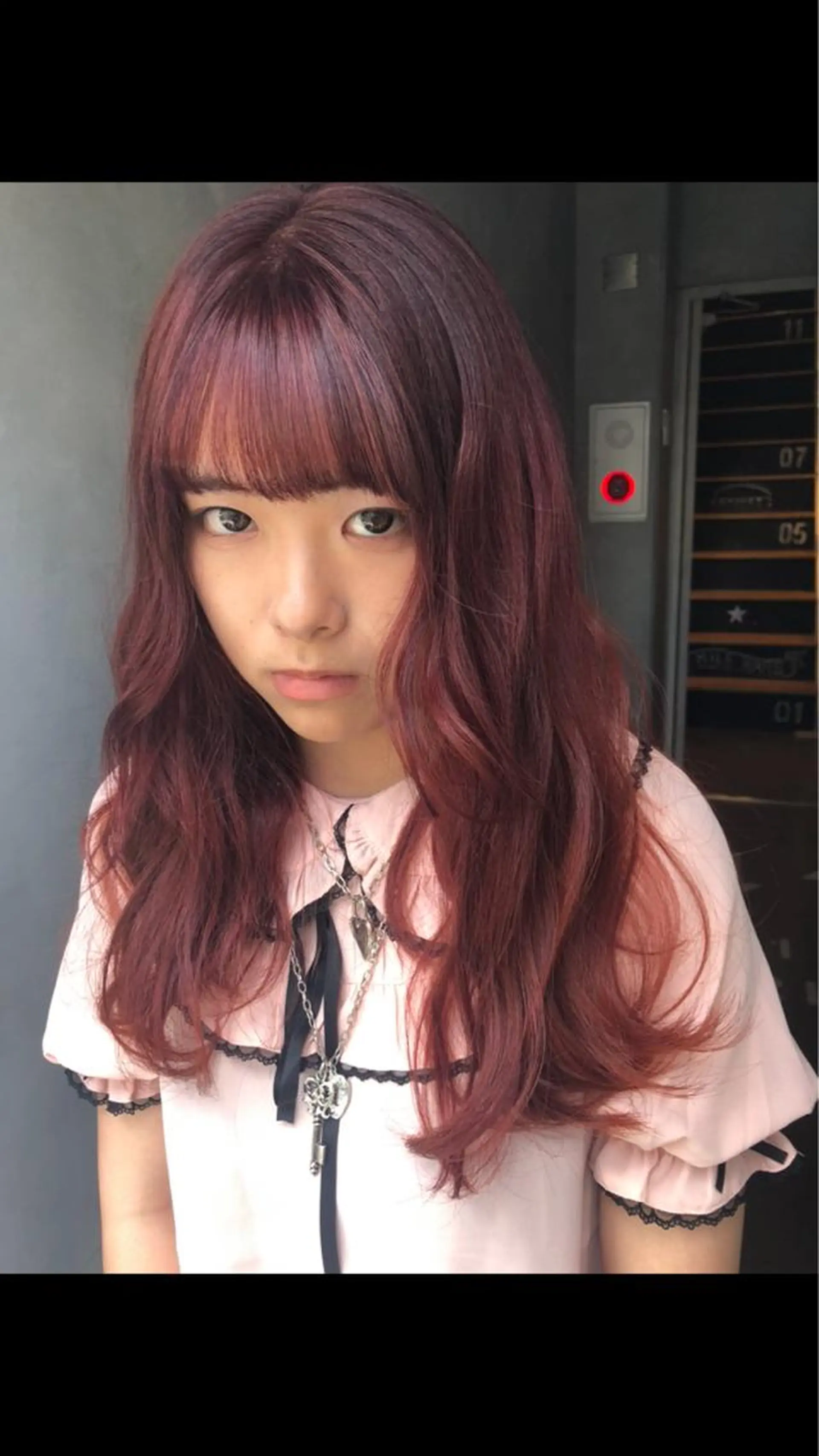 ロング カラー レッドカラー MIYU💋💖 〈XENA渋谷本店〉のヘアスタイル