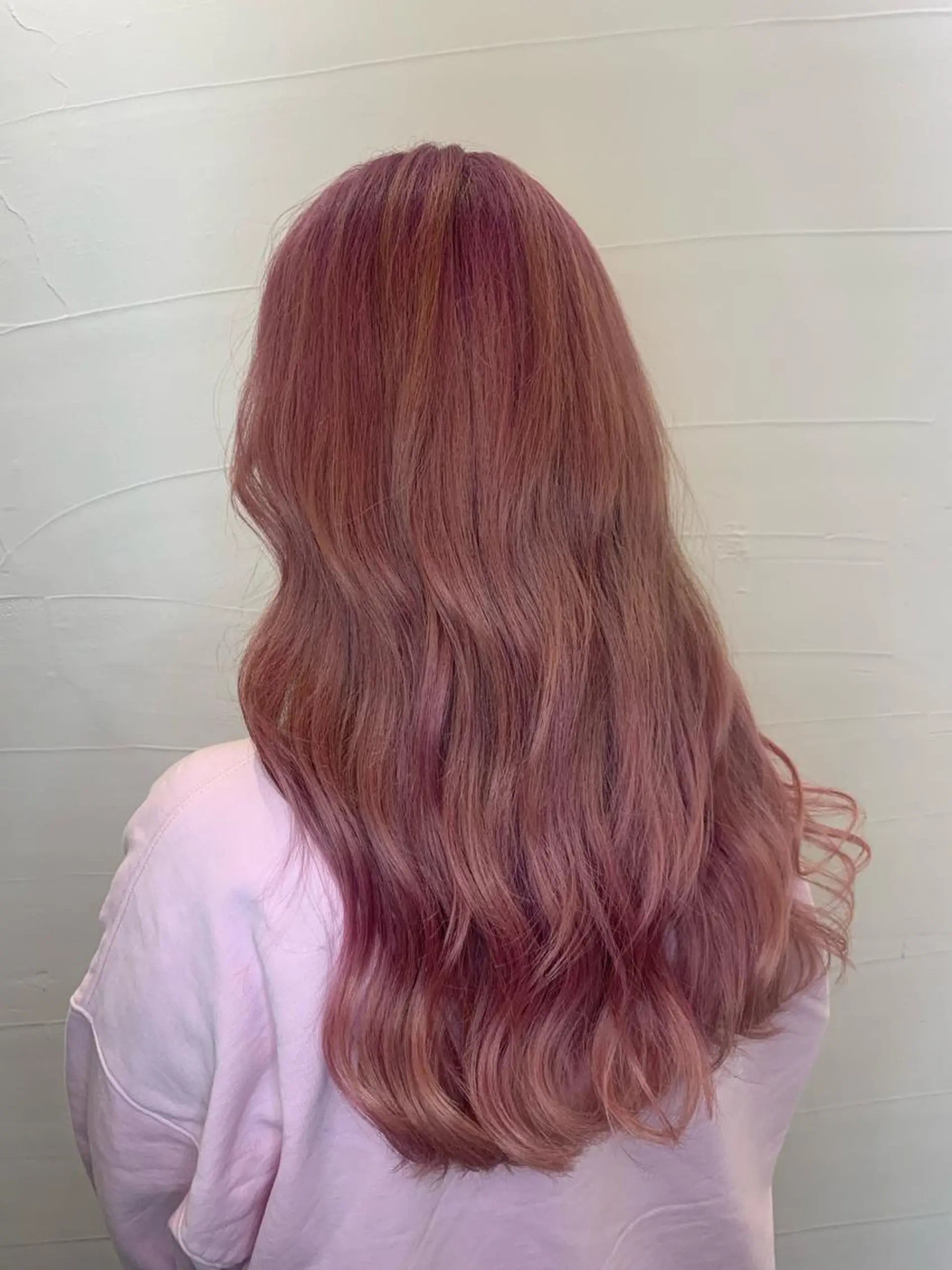 ロング カラー ブリーチ ハイトーンカラー ピンクカラー ヘアカラー ハイトーン職人💗 松本輝美のヘアスタイル
