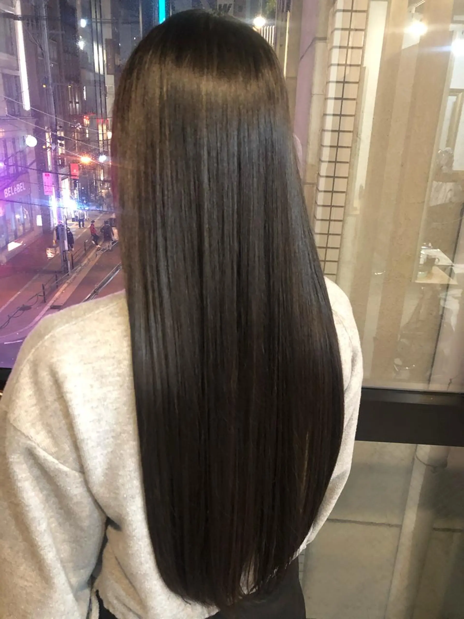 ロング カラー 髪質改善＆ブリーチ 伊勢　祐一郎のヘアスタイル