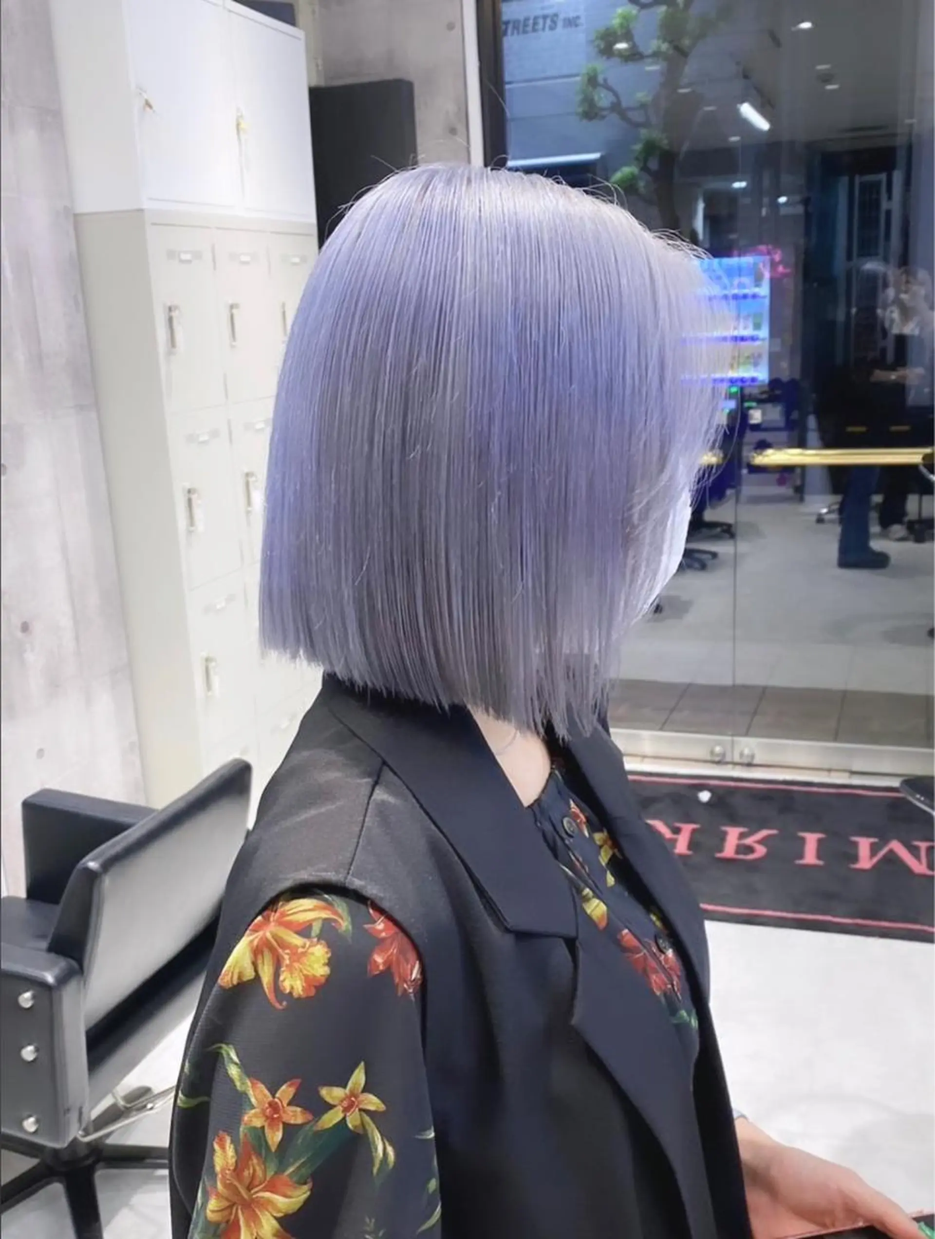 ショート カラー パーマ ヘアアレンジ メンズ キッズ ネイル マツエク・マツパ アイブロウ ブルーカラー ブルーラベンダー 透明感カラー ラベンダーカラー ブルー ハイトーンNo.1 👩🏼NaGiSaのヘアスタイル