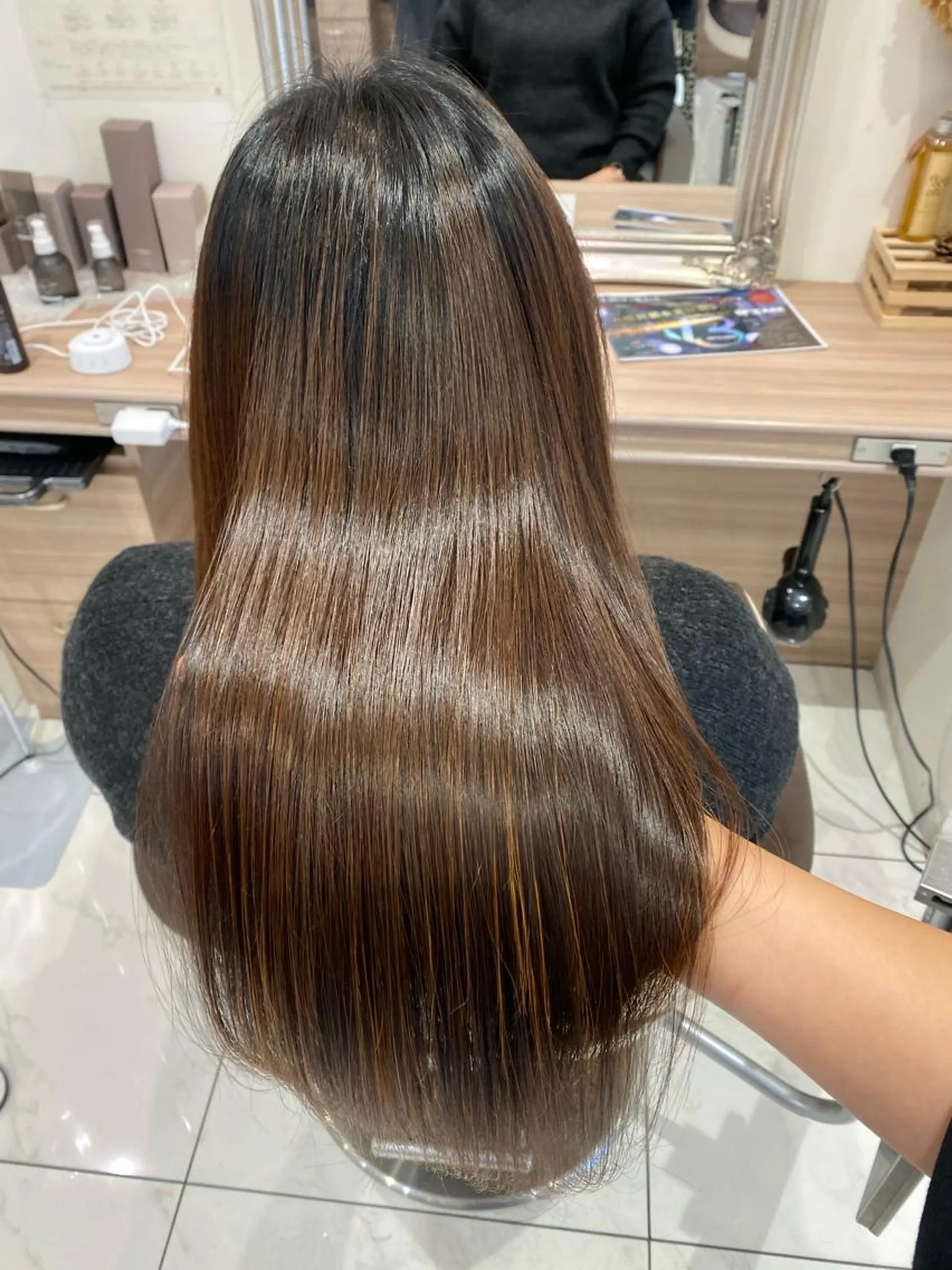 ロング 米良 志織のヘアスタイル