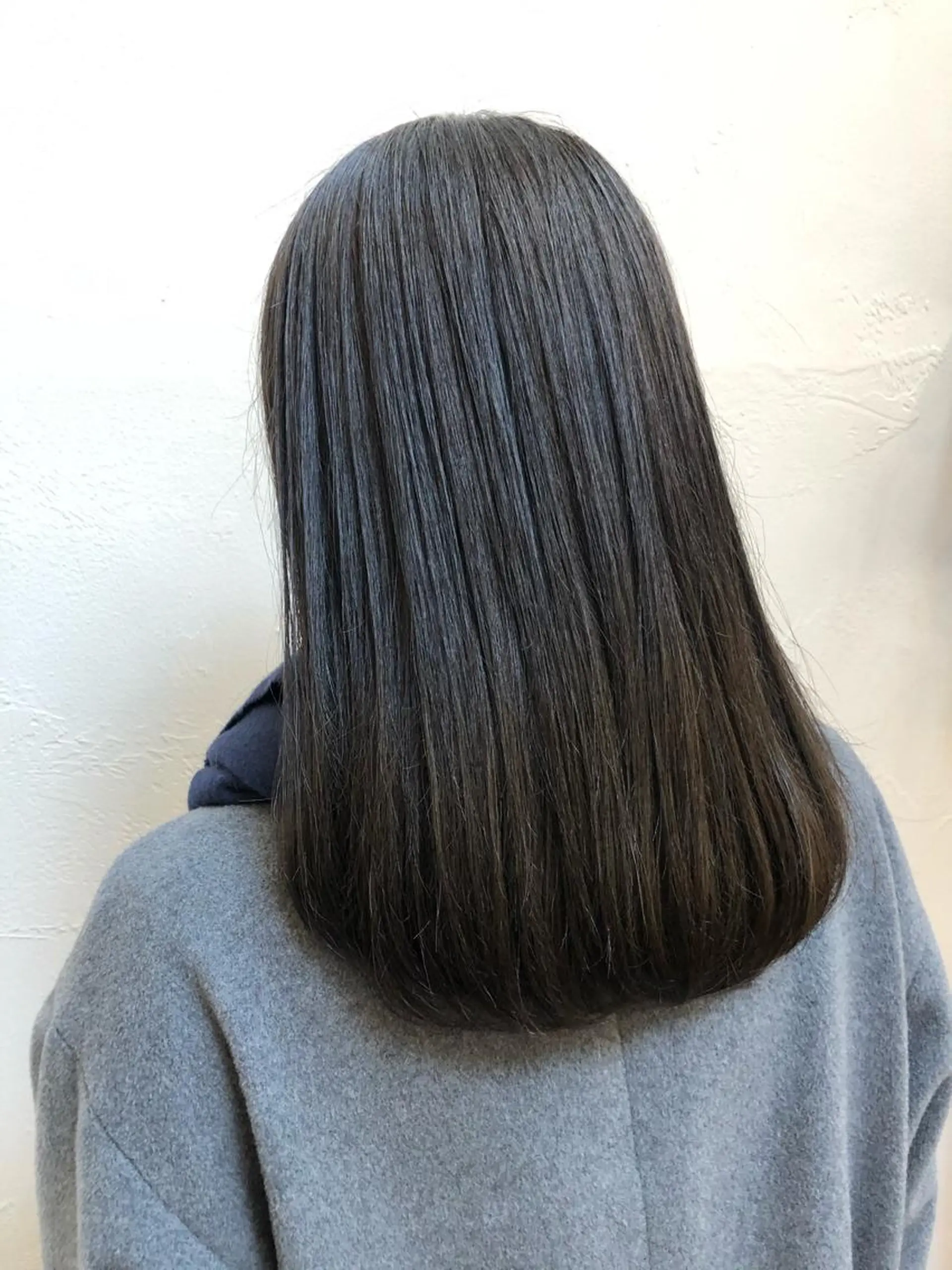 セミロング カラー アッシュ luve heart's And Be  minamisemba所属・脇坂 佳世の眉毛・アイブロウイメージ