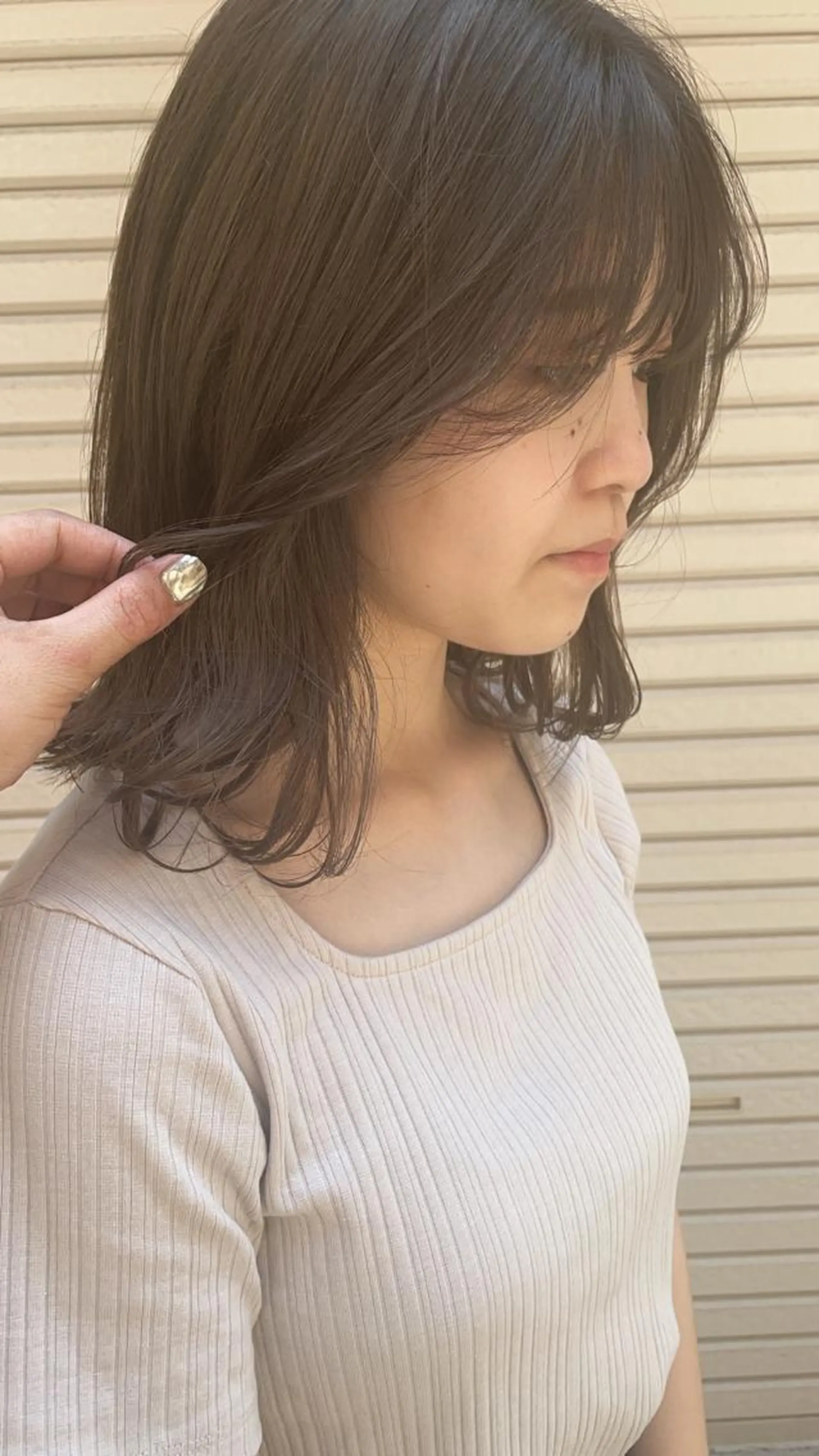 ミディアム レイヤーカット/ 透明感カラーmikuのヘアスタイル