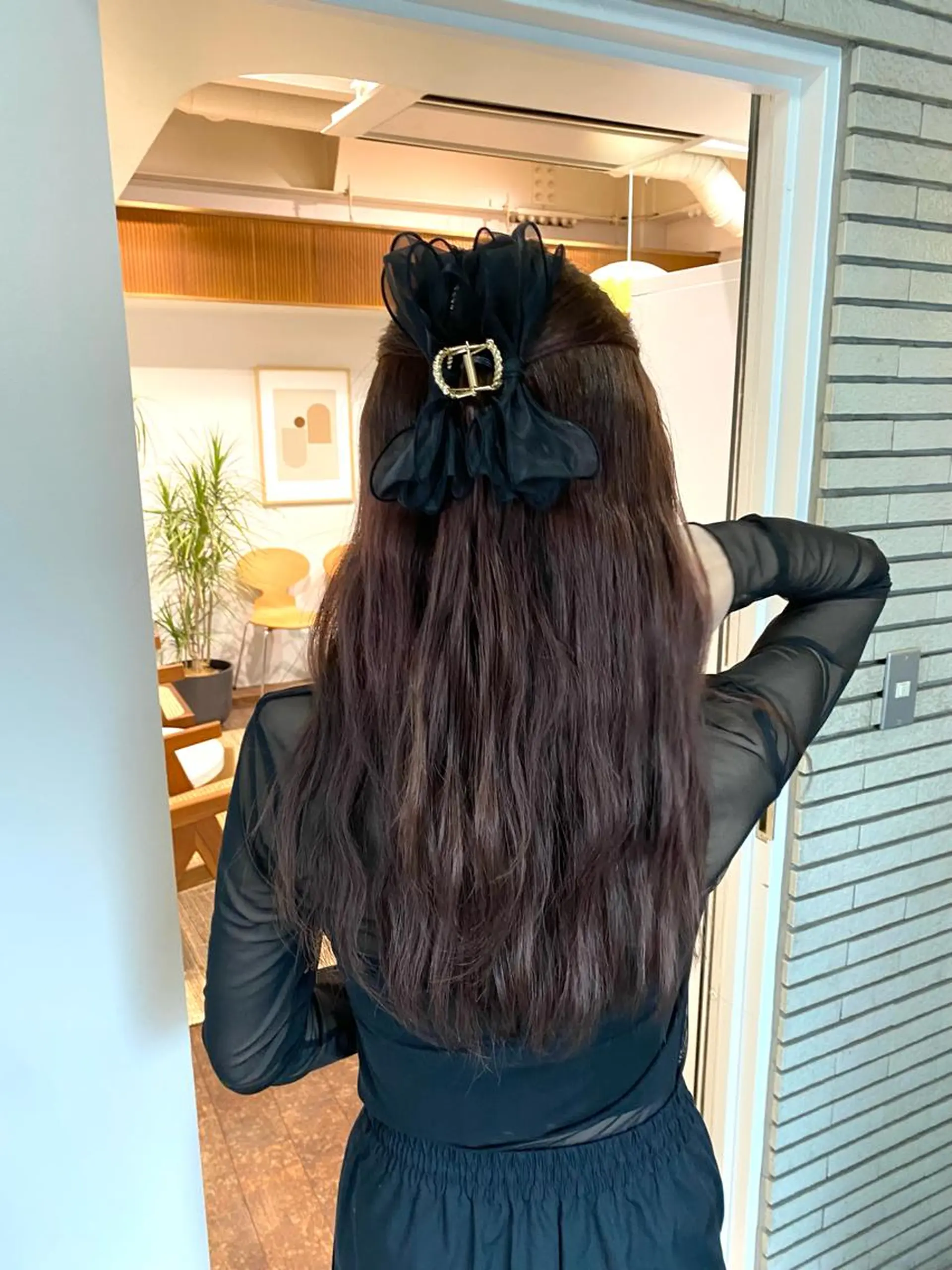 ロング カラー ヘアアレンジ ベージュカラー ブリーチ ブラウンカラー ブリーチなしカラー ピンクカラー SALOWIN原宿iori店所属・レイヤー🌟艶カラー 🕊まやのヘアスタイル