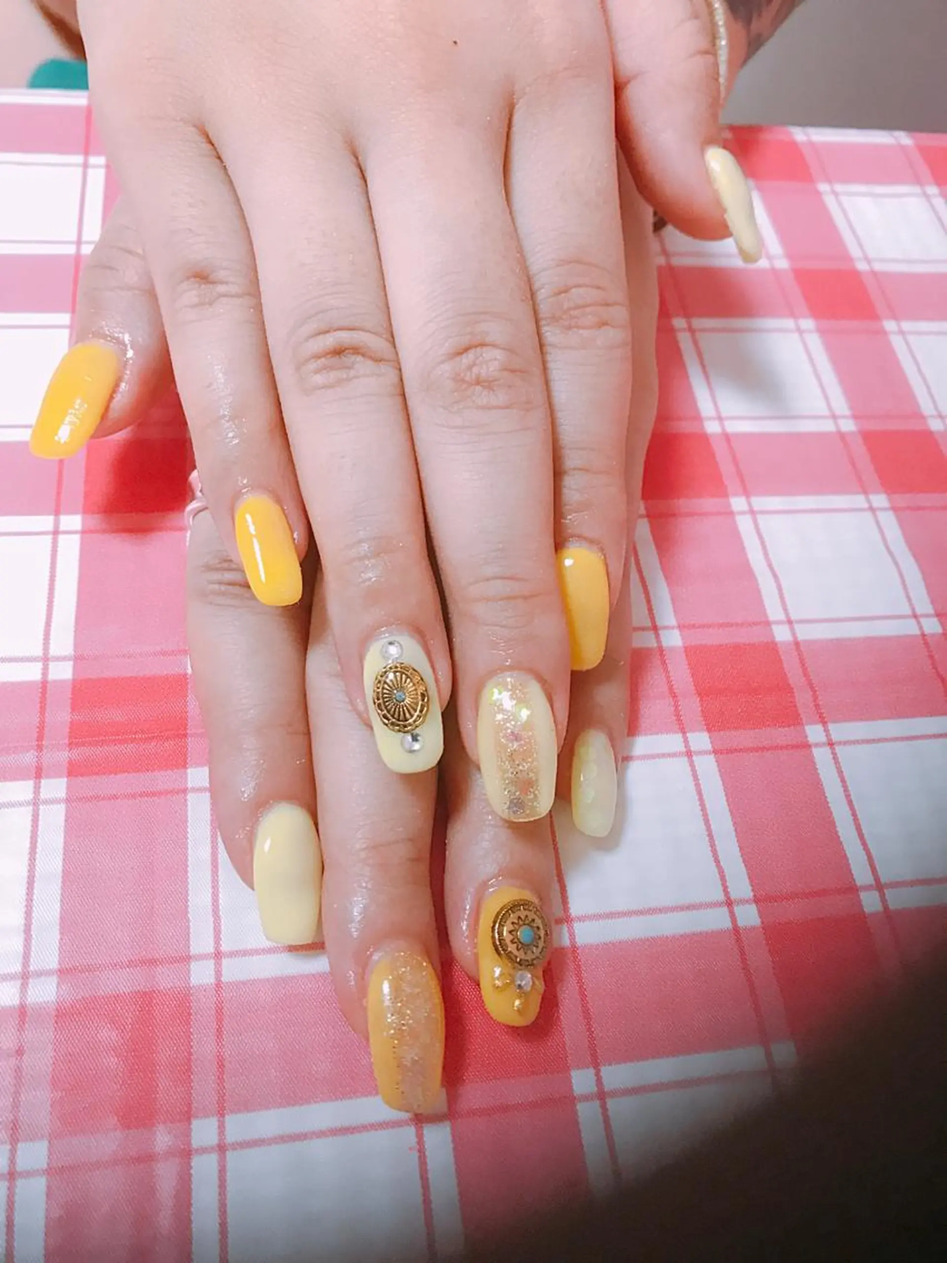 ネイル 藤 あやのネイルデザイン