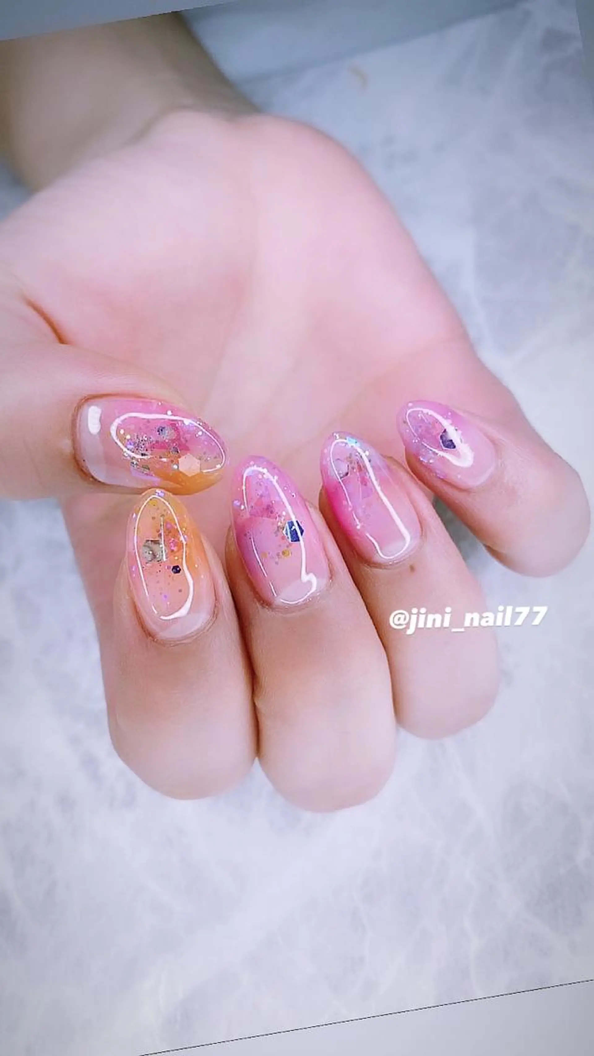 ネイル JINI NAIL所属・ジニ ネイルのネイルデザイン