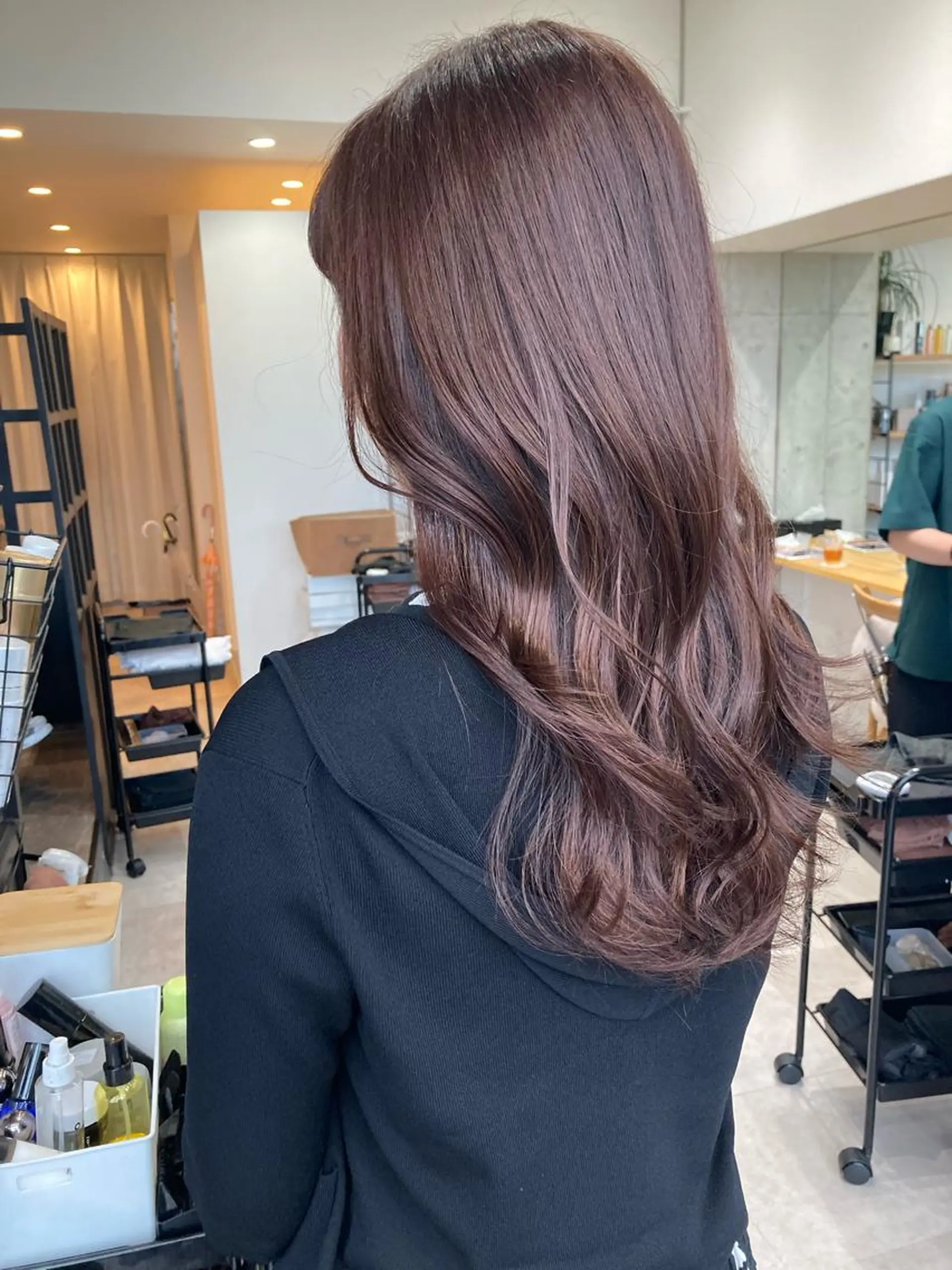 セミロング ヘアカラー トリートメント ✨色持ちの良い艶 カラー✨蟹江真世のヘアスタイル