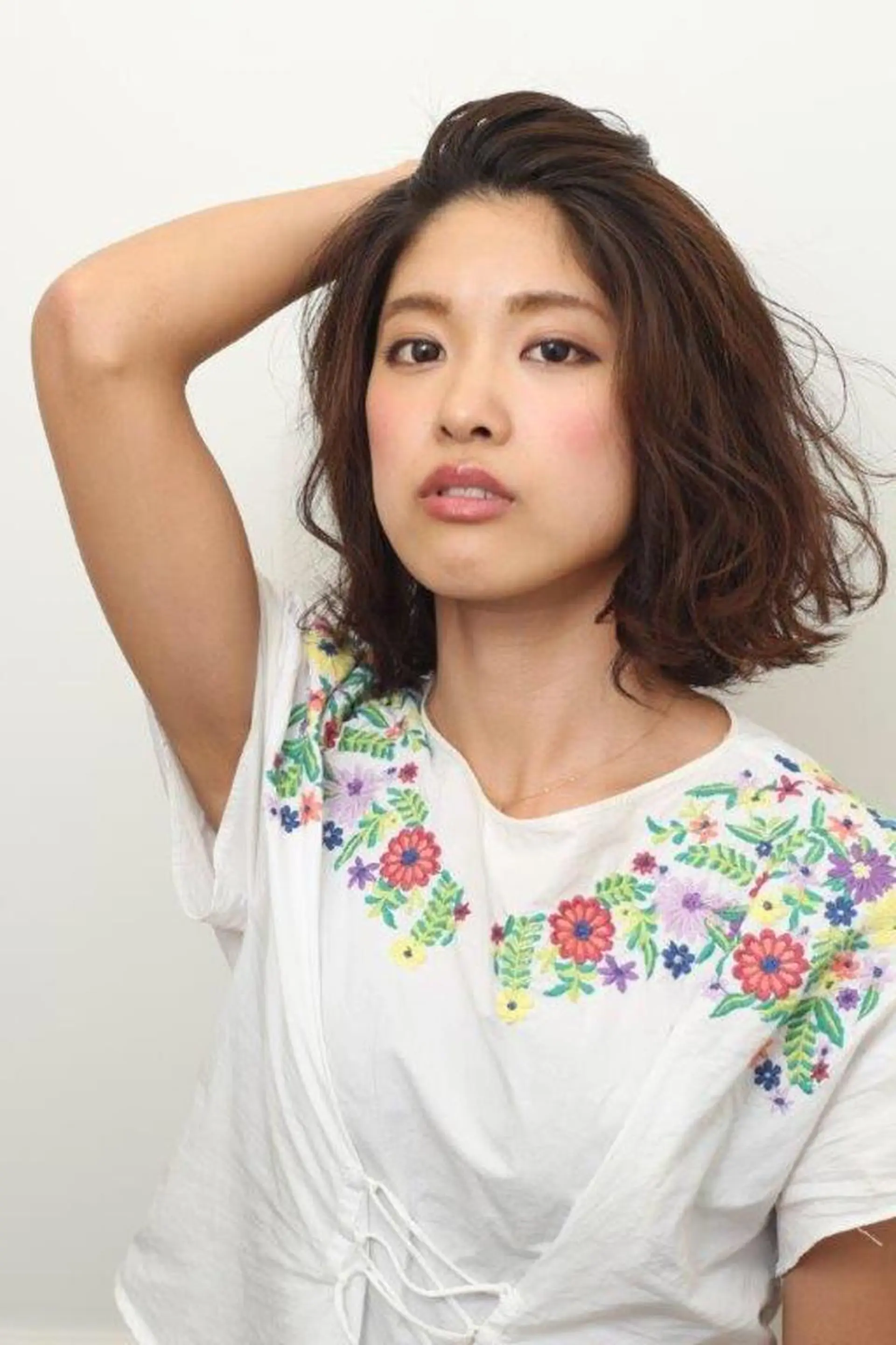 ミディアム 艶髪酸性縮毛🥇 ディレクター土手内徹のヘアスタイル