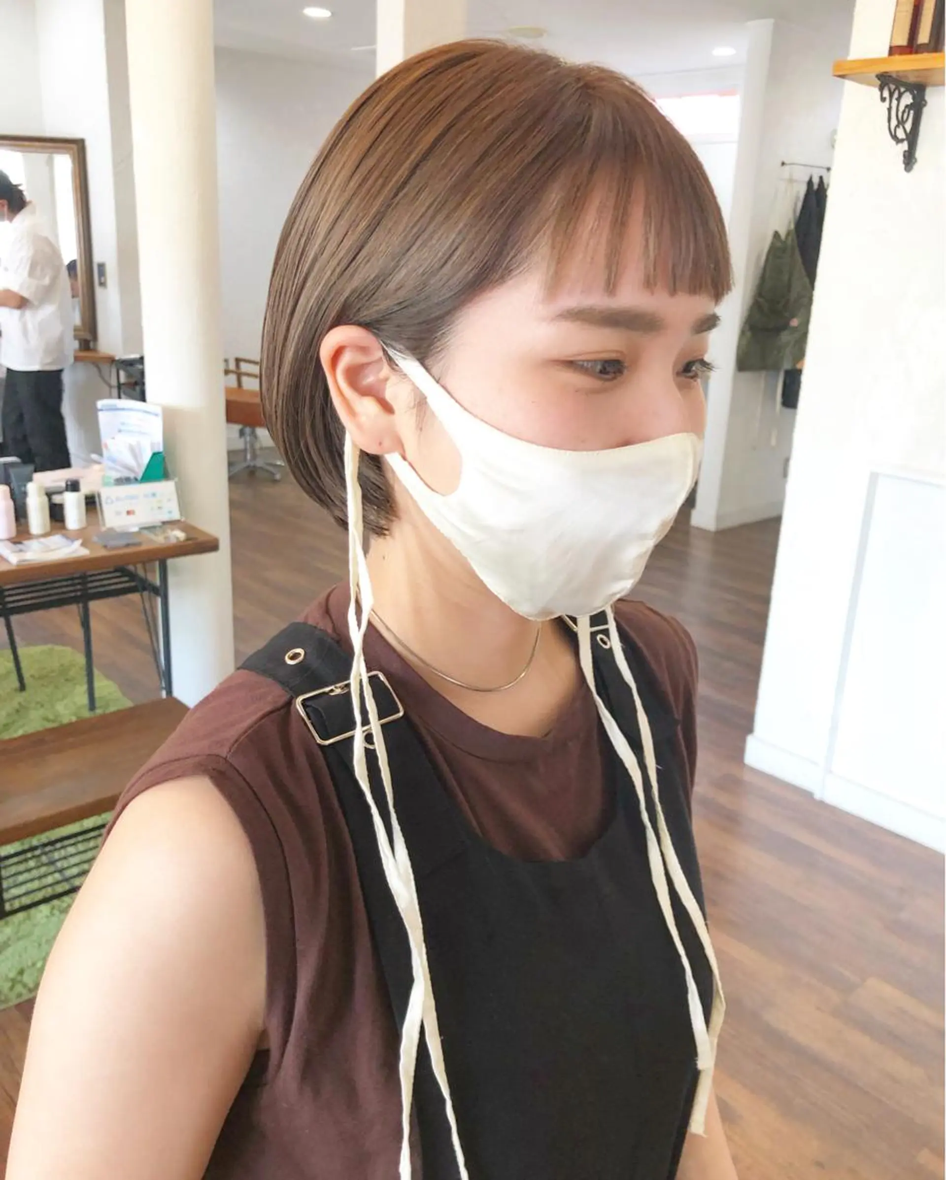 ショート カラー グレージュ ラベンダーカラー ラベンダーグレージュ ラベンダーグレー ボブ ヘアカラー トリートメント 江原 彩華のヘアスタイル