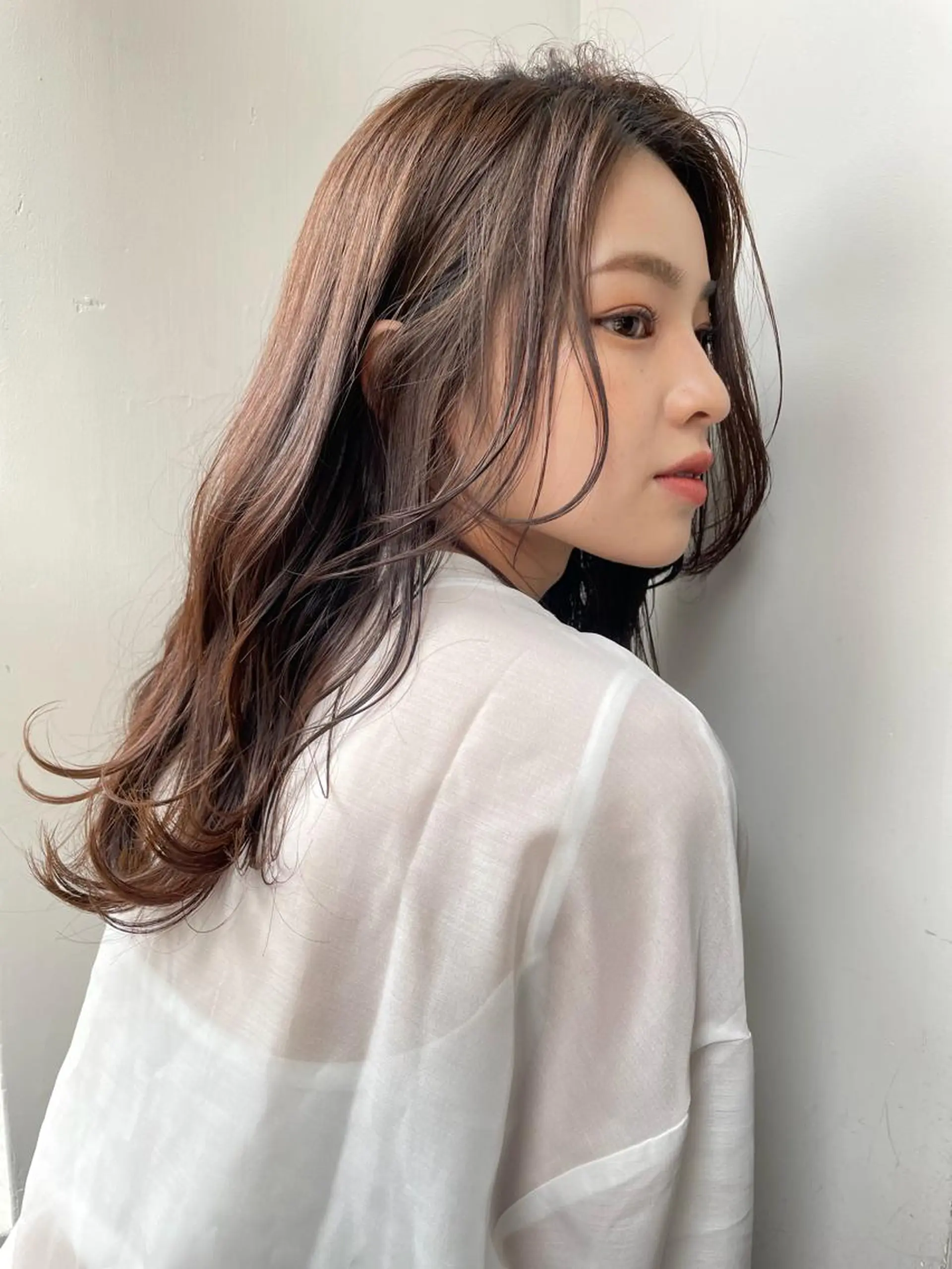 ロング ヘアカラー トリートメント カラー指名No.1 土井新治❄️のヘアスタイル