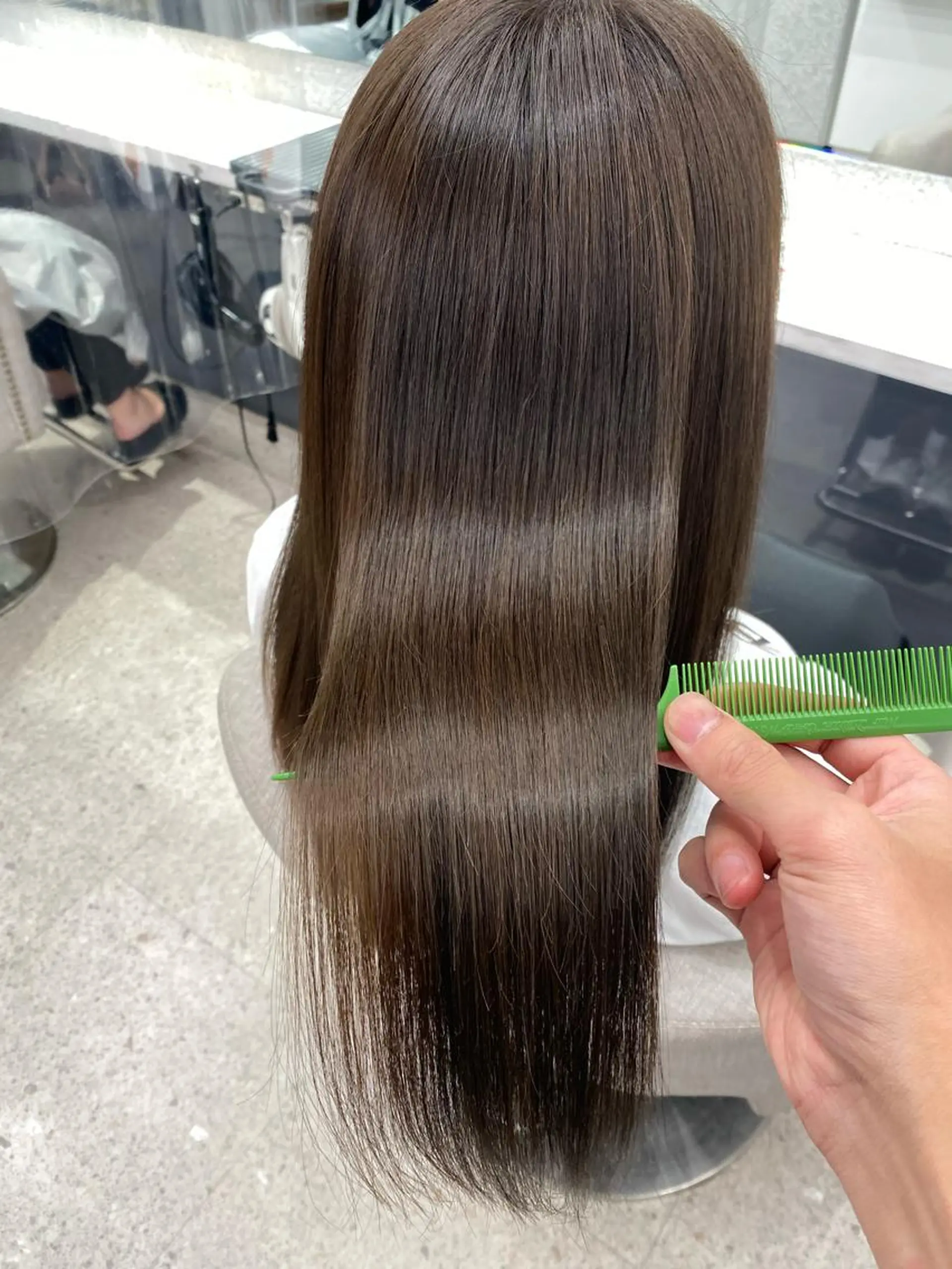 ロング 京都レイヤーカット/ 縮毛矯正/羽柴りくのヘアスタイル