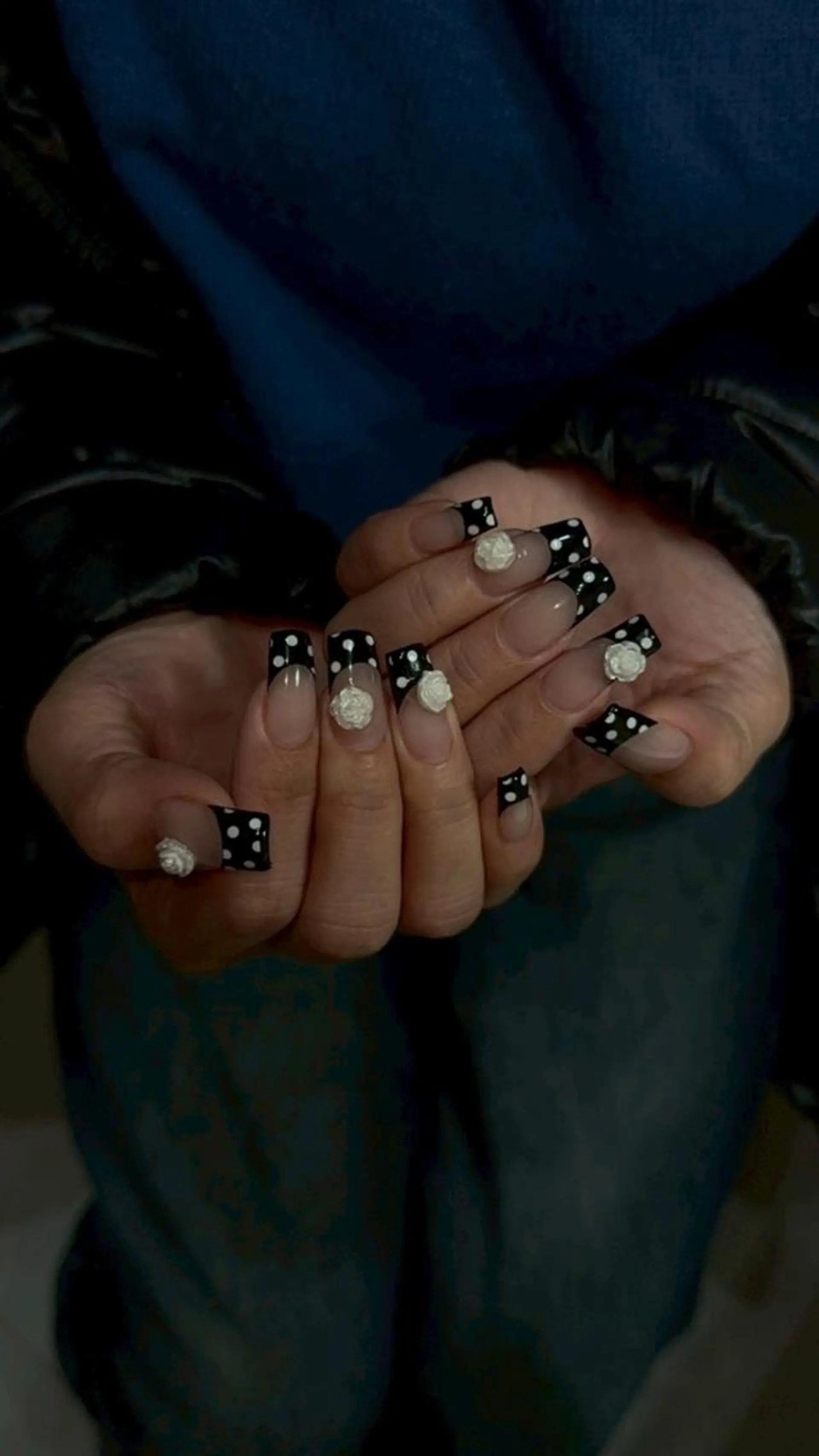 ネイル ハンドネイル emu enyaのネイルデザイン