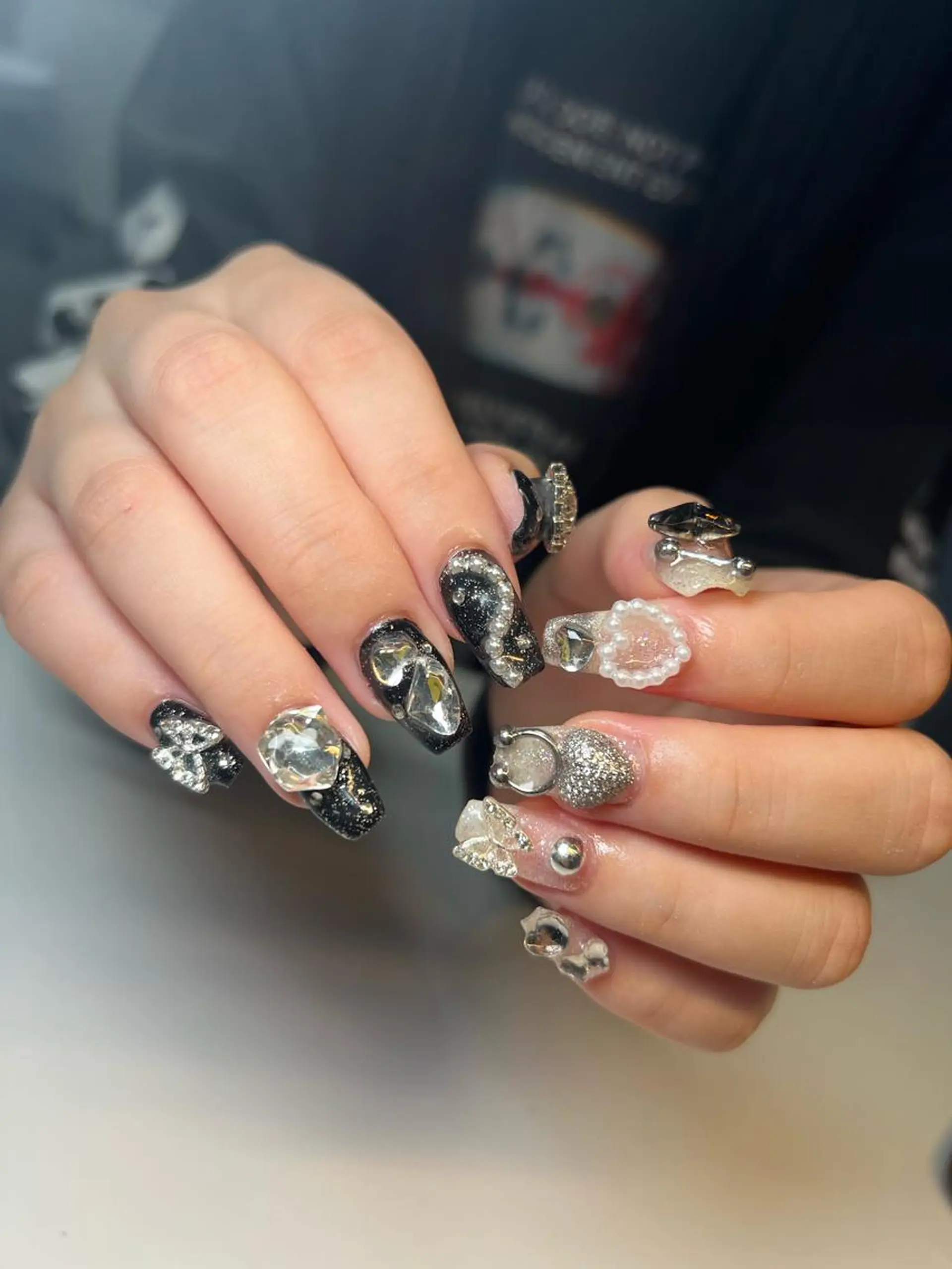 ネイル ハンドネイル Nail Salon L'arc所属・💊大阪/心斎橋 moni🧠のネイルデザイン