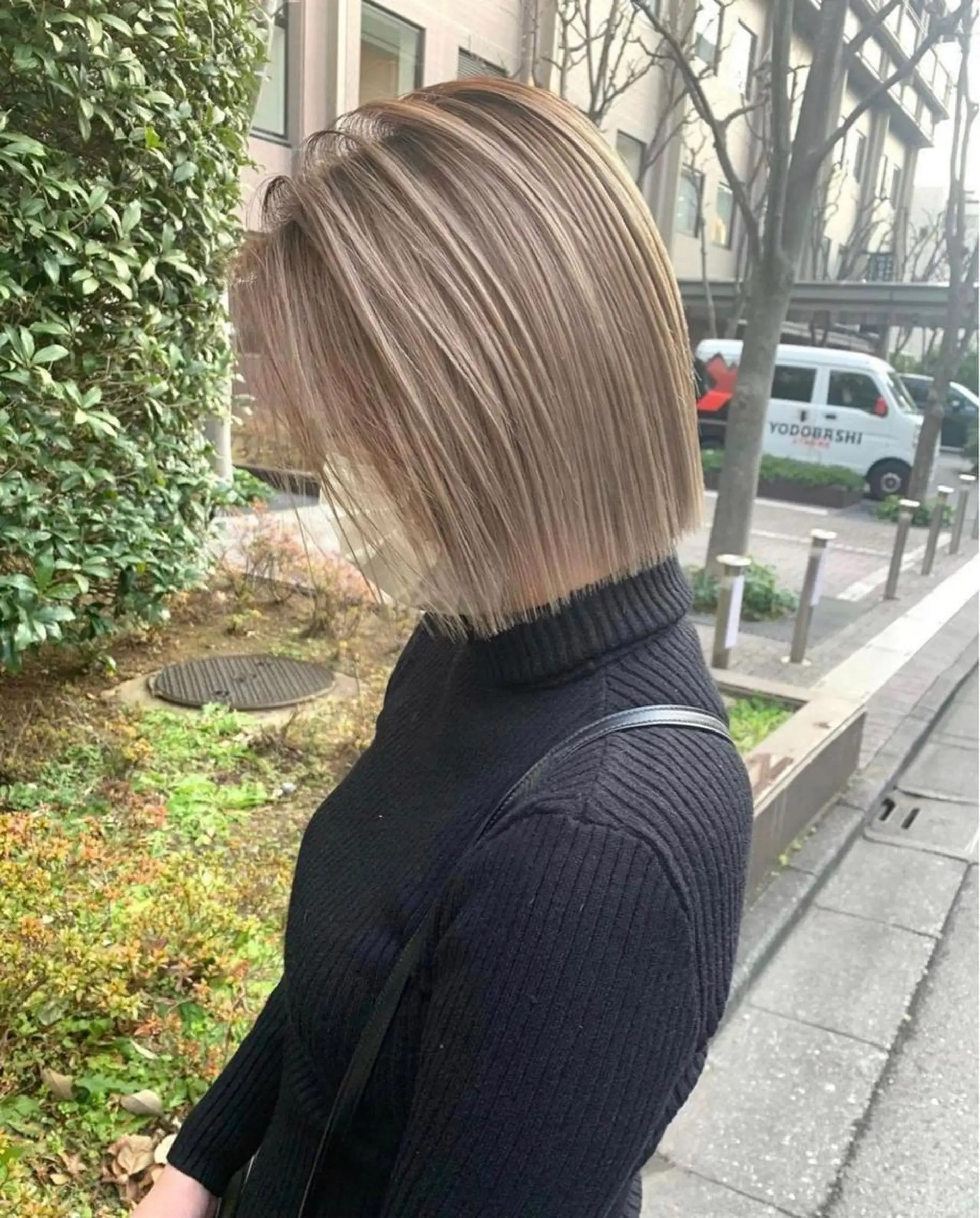 カラー ブリーチ ケアブリーチ デザインカラー ダブルカラー イヤリングカラー カット ヘアカラー トリートメント ARCANAブリーチ レイヤーカット/原宿のヘアスタイル