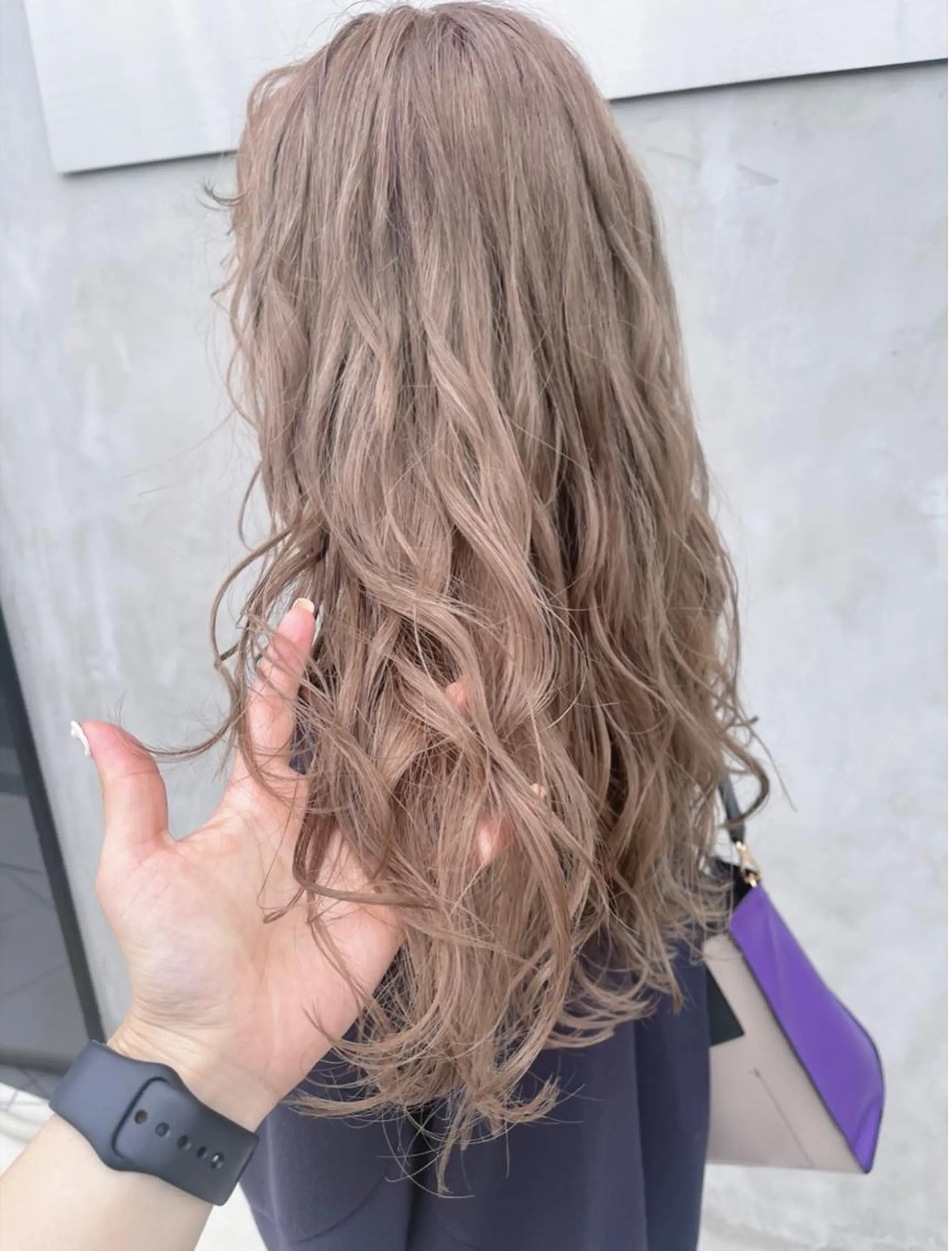 ロング カラー ベージュカラー ブリーチ ケアブリーチ ダブルカラー ミルクティーベージュ ダブルカラー /まつ毛パーマ🎀のヘアスタイル