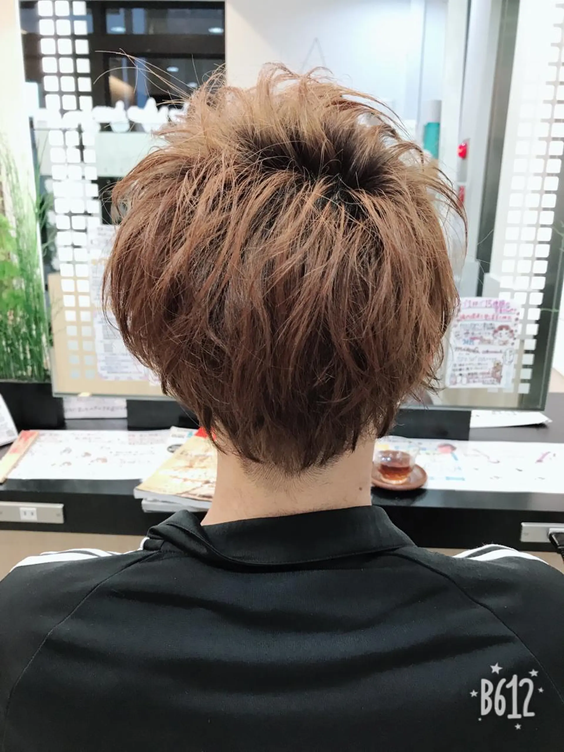 ショート メンズ メンズブリーチ メンズパーマ ツーブロック アッシュ トータルビューティー K:R鶴川のヘアスタイル