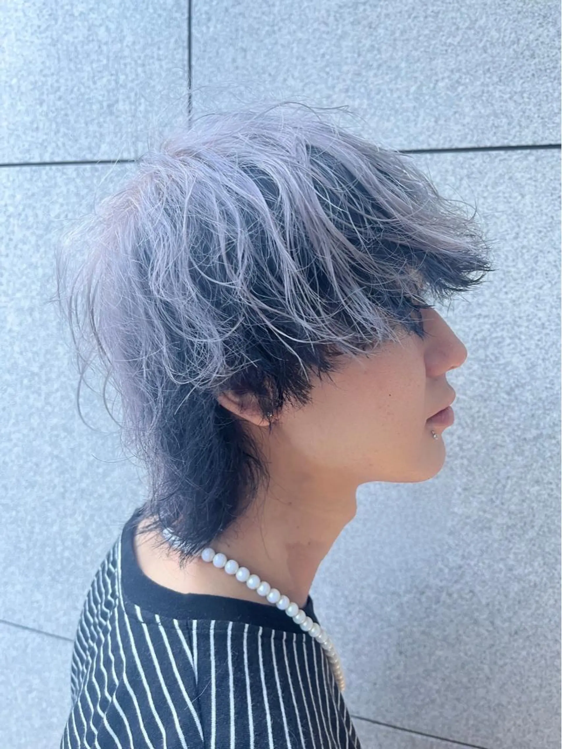 ショート カラー 黒髪 ブリーチ シルバー ホワイトシルバー 🥣ブリーチ・カラー 平城秀馬/原宿のヘアスタイル