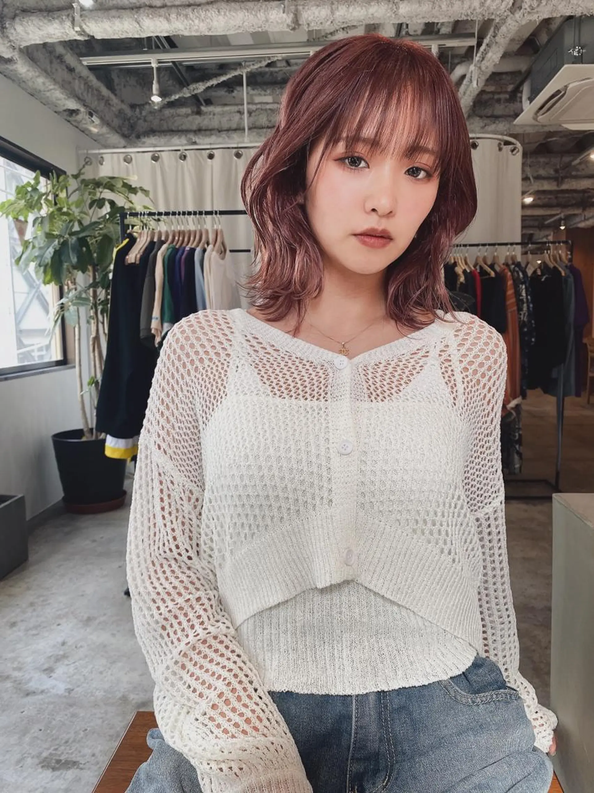 ミディアム LATTE  渋谷所属・♡レイヤーカット れお♡のヘアスタイル