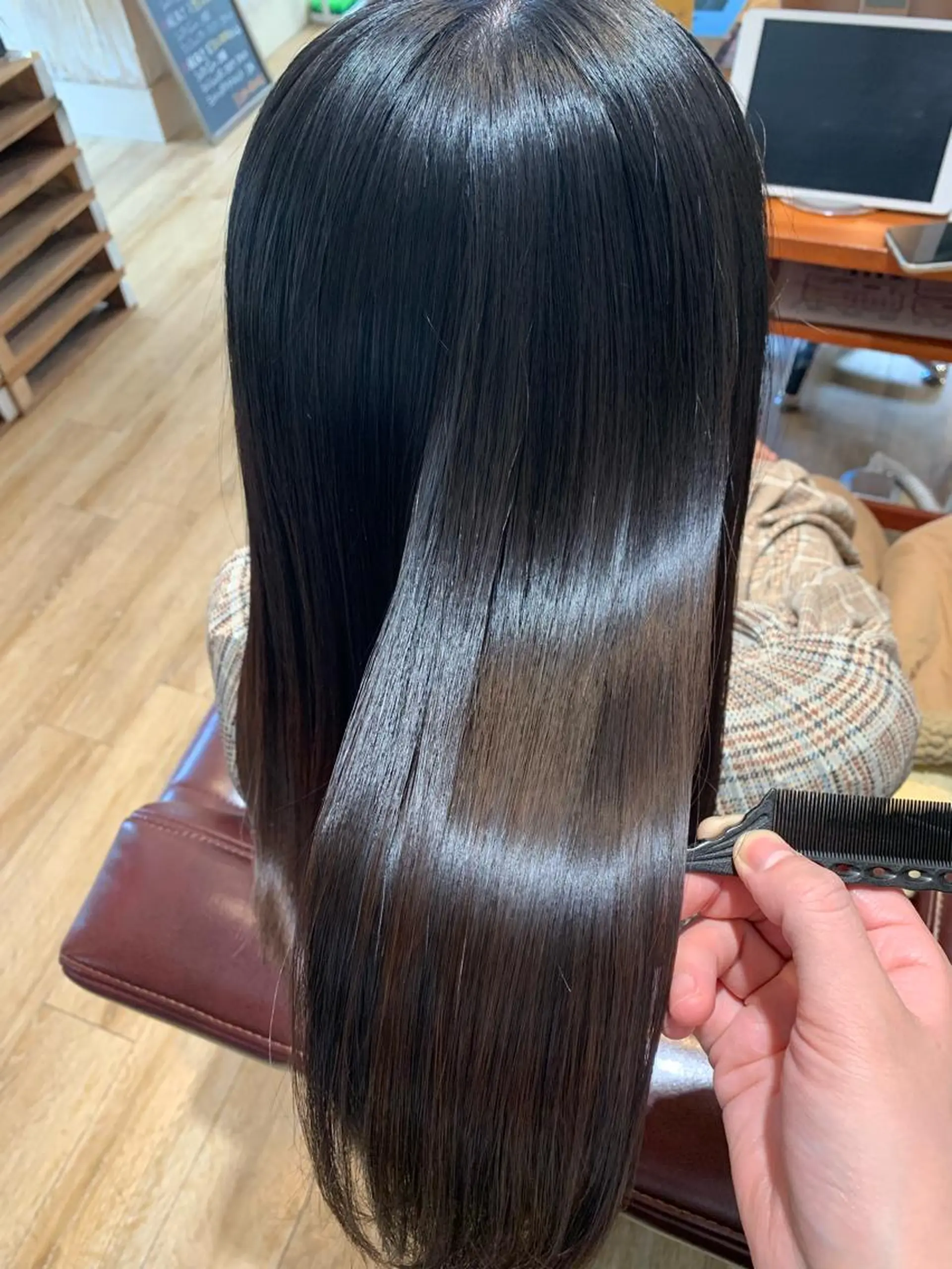 セミロング 縮毛矯正 トリートメント I-CON所属・髪質改善/美髪のプ口 中島みきのヘアスタイル