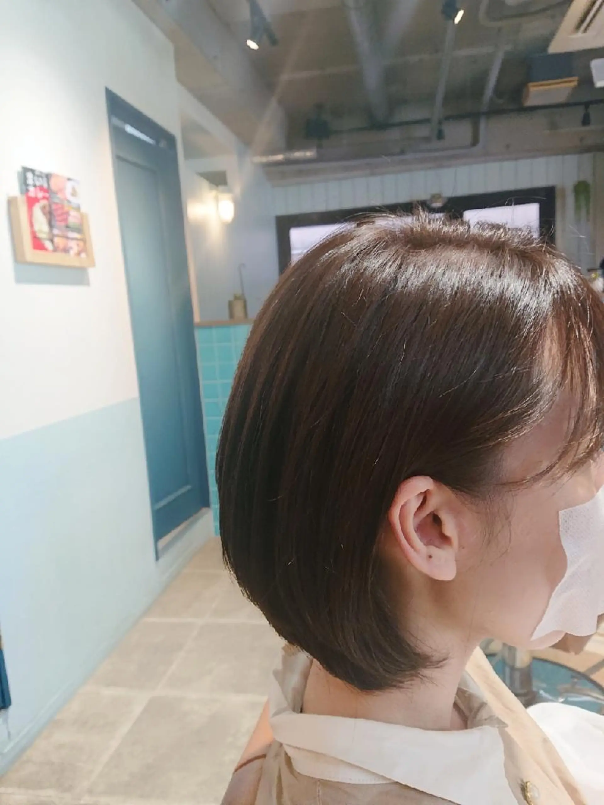 ミディアム alushe 岡 陽子のヘアスタイル