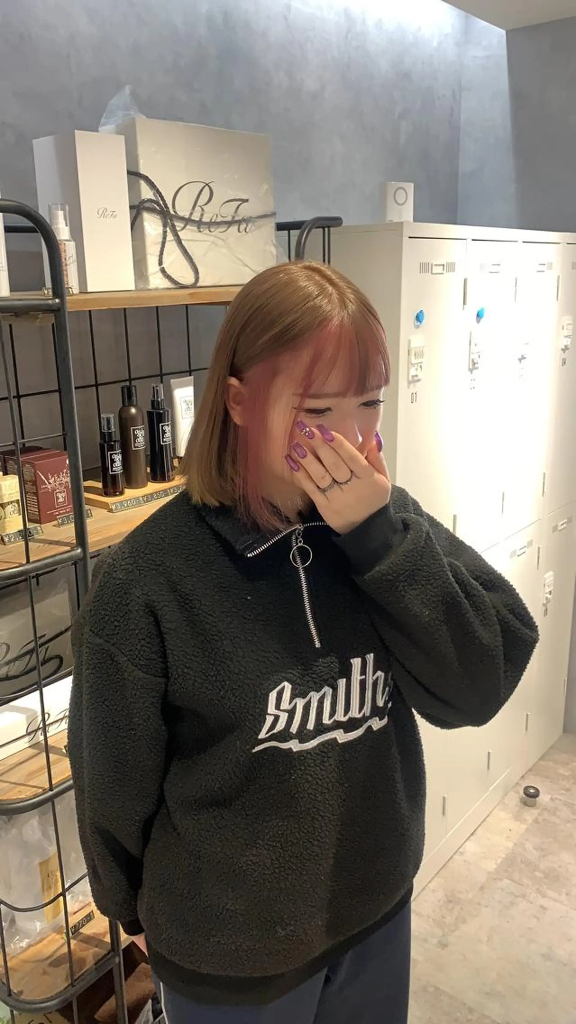 ショート 派手髪支持率No1 Eisukeのヘアスタイル