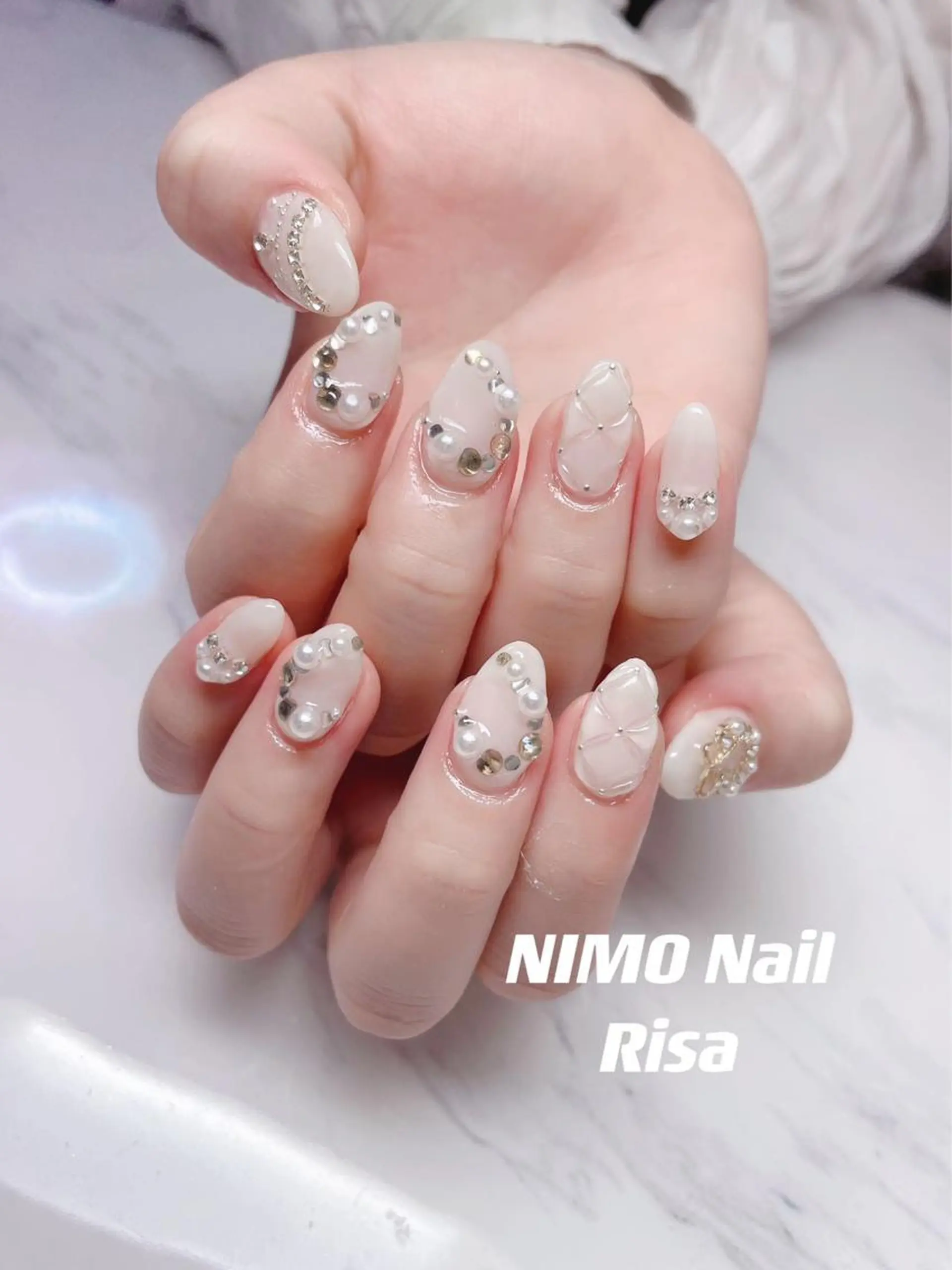 ネイル ハンドネイル RI SA☀️ リサのネイルデザイン