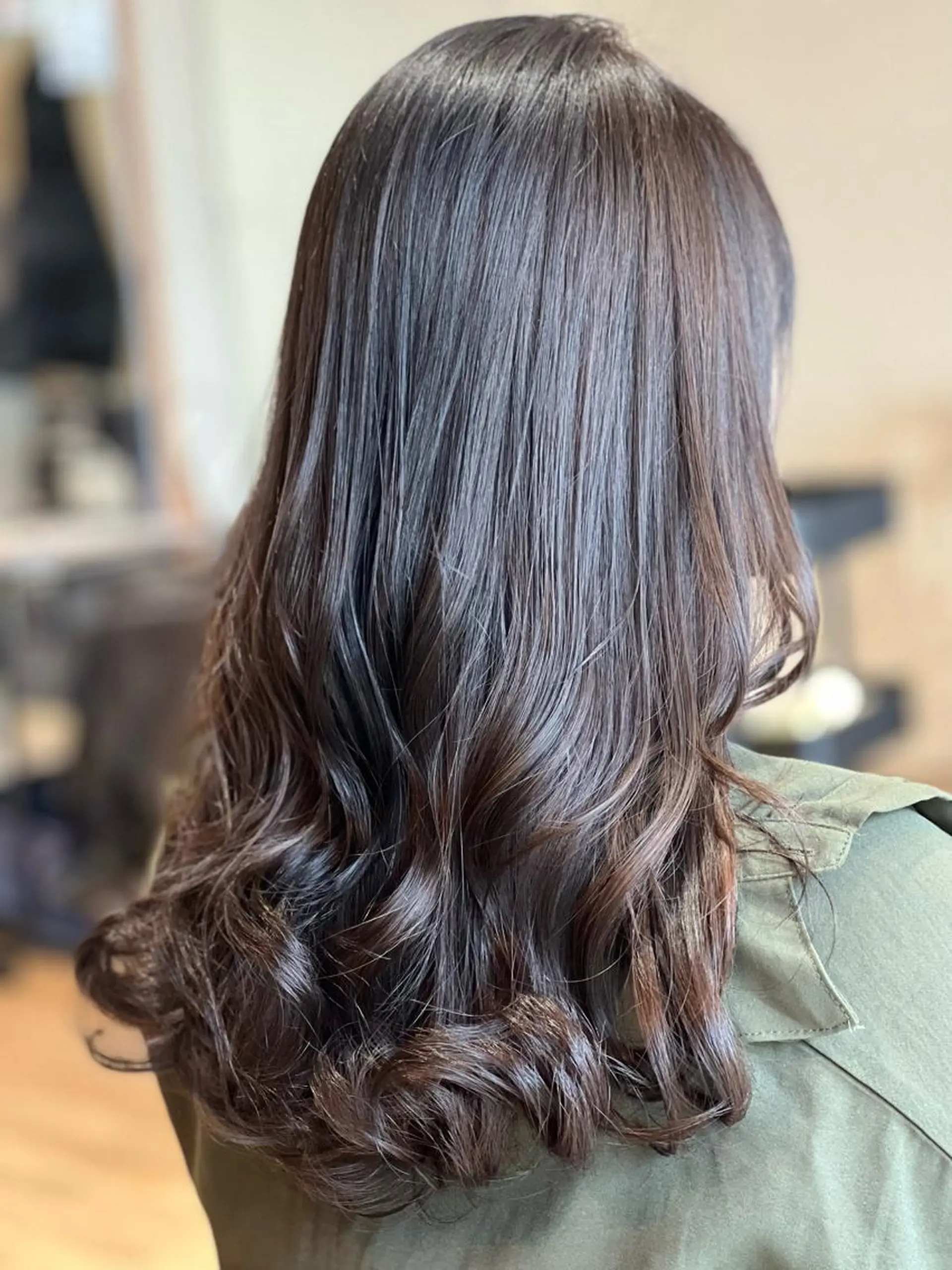 ロング カラー 関口 友行のヘアスタイル