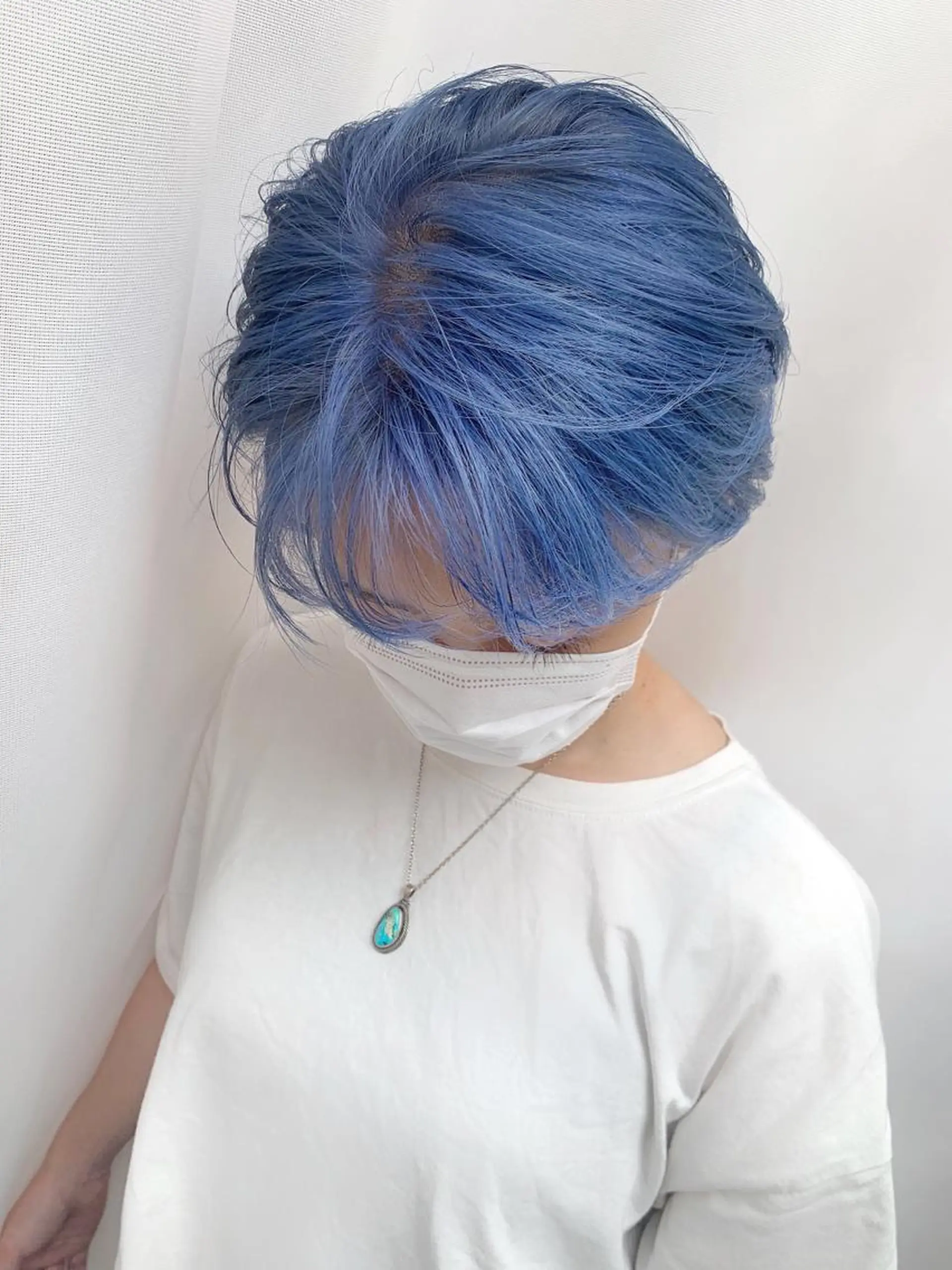 ショート カラー ブルーカラー ヘアカラー トリートメント ヘアセット レイヤー専門家 ダブルカラー修のヘアスタイル