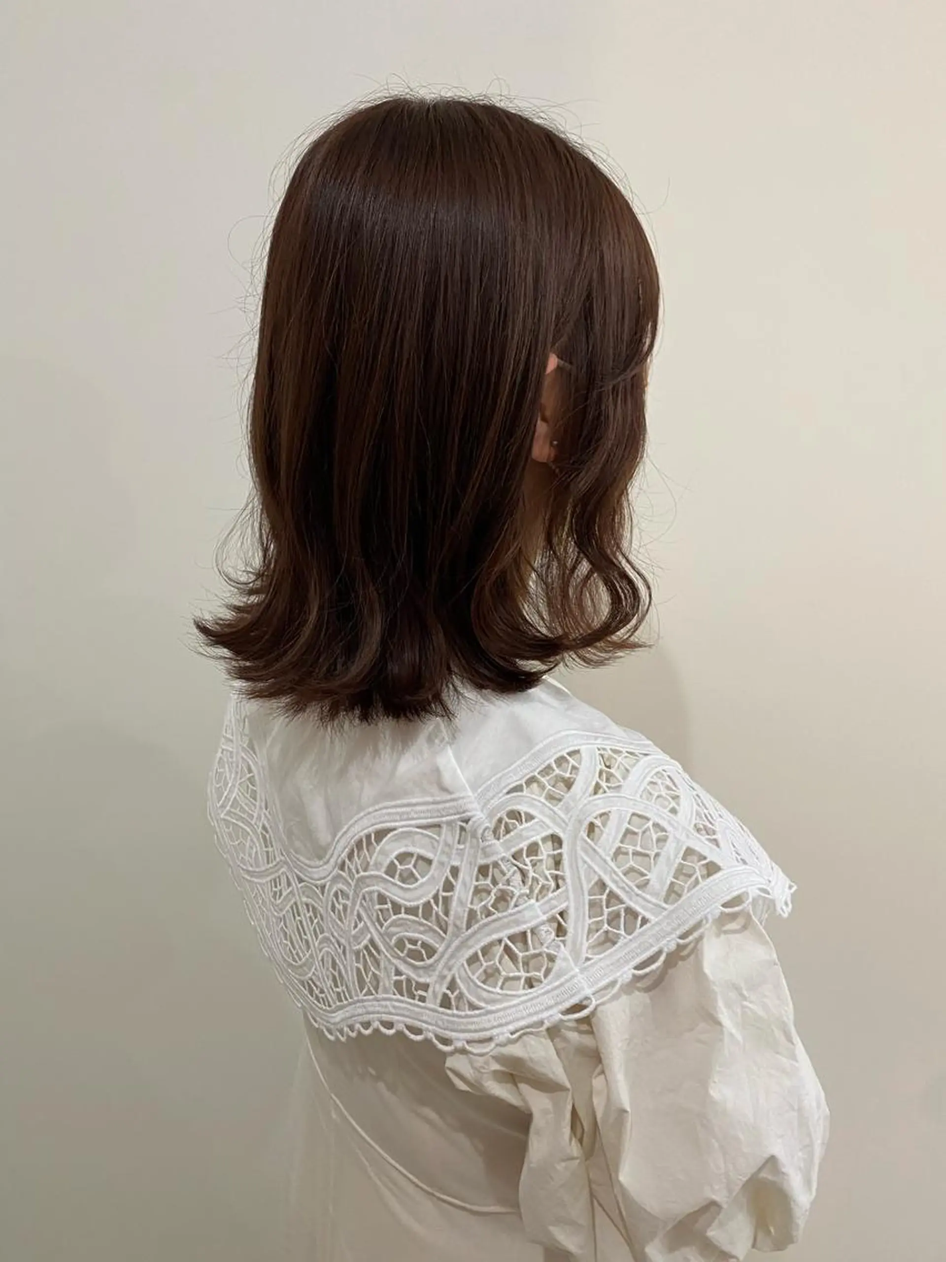 ミディアム 川野 彩海のヘアスタイル