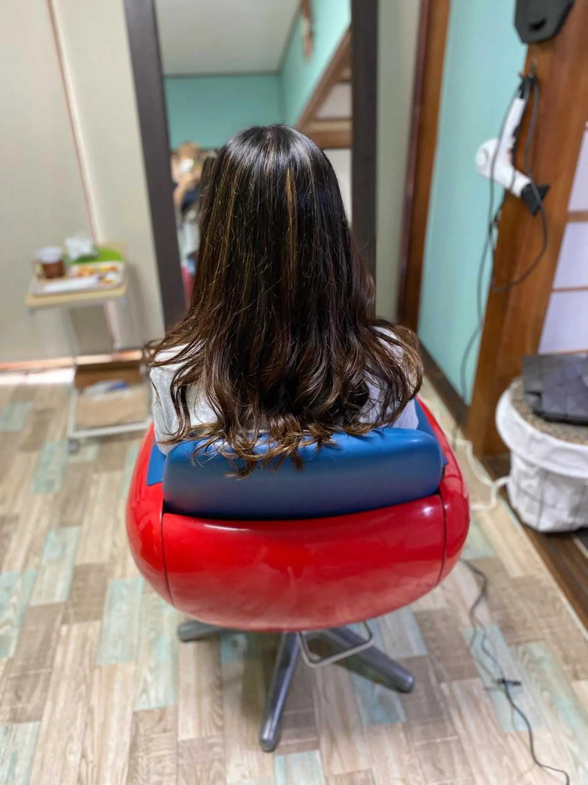 ロング カラー ビューティサロン 月麗(ルナ)のヘアスタイル